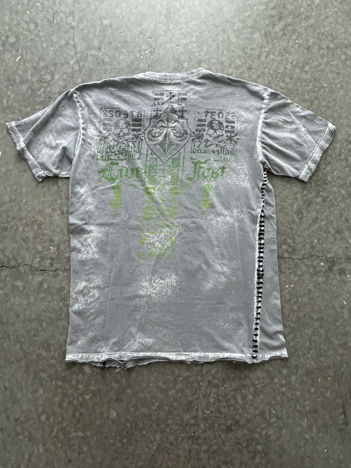Affliction Vintage Y2K Affliction Graphic Tee Size US L / EU 52-54 / 3 - 5 Thumbnail