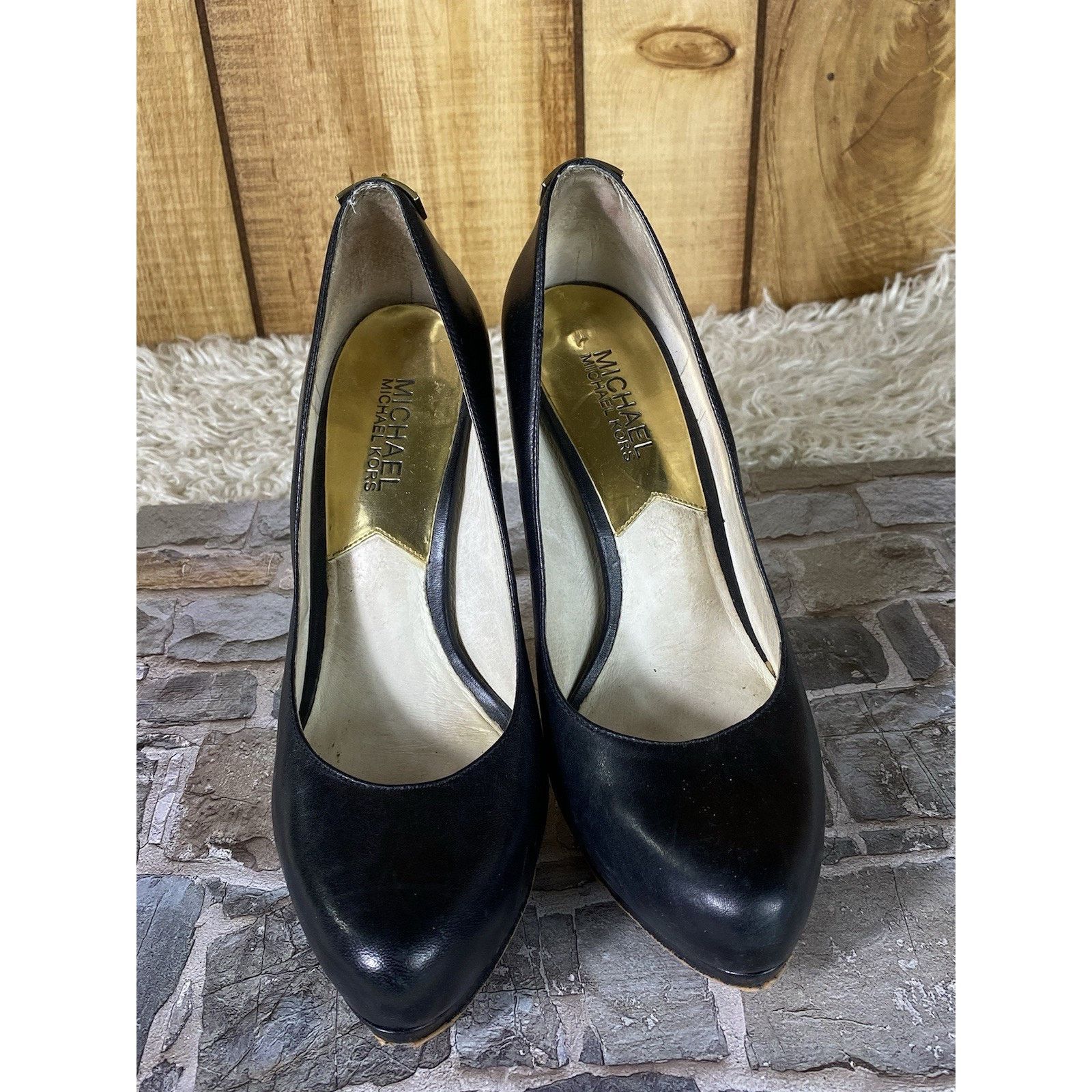 Michael Kors Michael Kors Hamilton Pump Sz 7 Platform Heel Black Leather Size US 7 / IT 37 - 2 Thumbnail