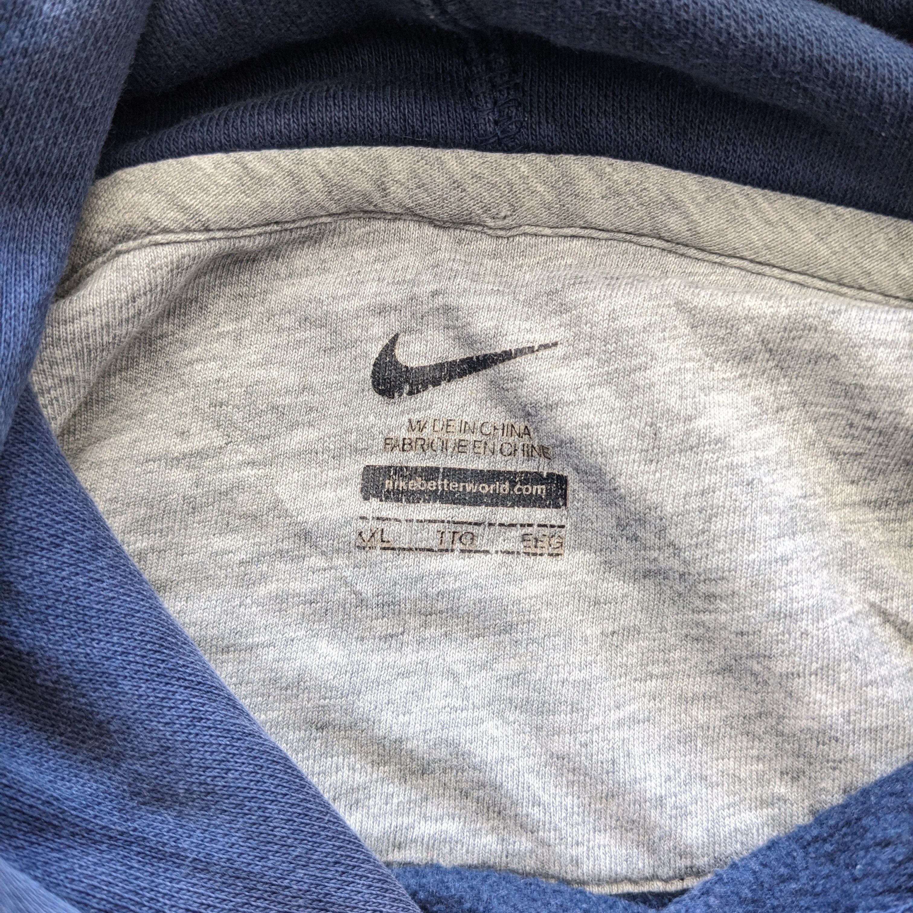 Nike Vintage NIKE PATRIOTS USA Sportswear Brand Hoodies Size US XXL / EU 58 / 5 - 7 Thumbnail
