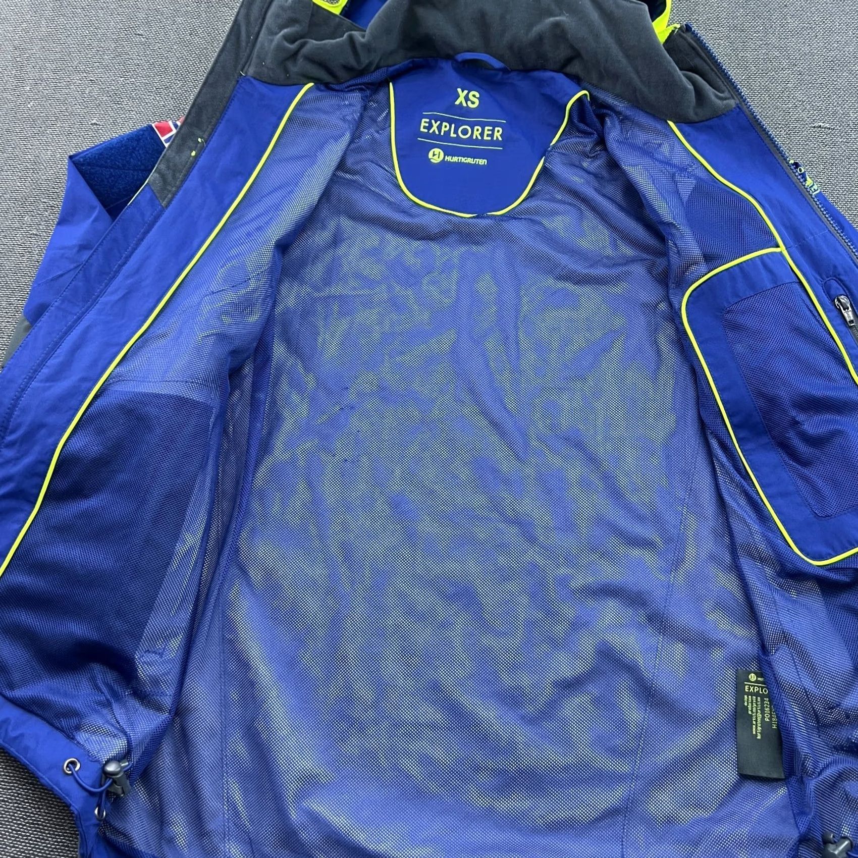 Vintage Hurtigruten Explorer Jacket Mens Blue Waterproof Hooded Antarctic AECO XS Mens Size US XS / EU 42 / 0 - 4 Thumbnail