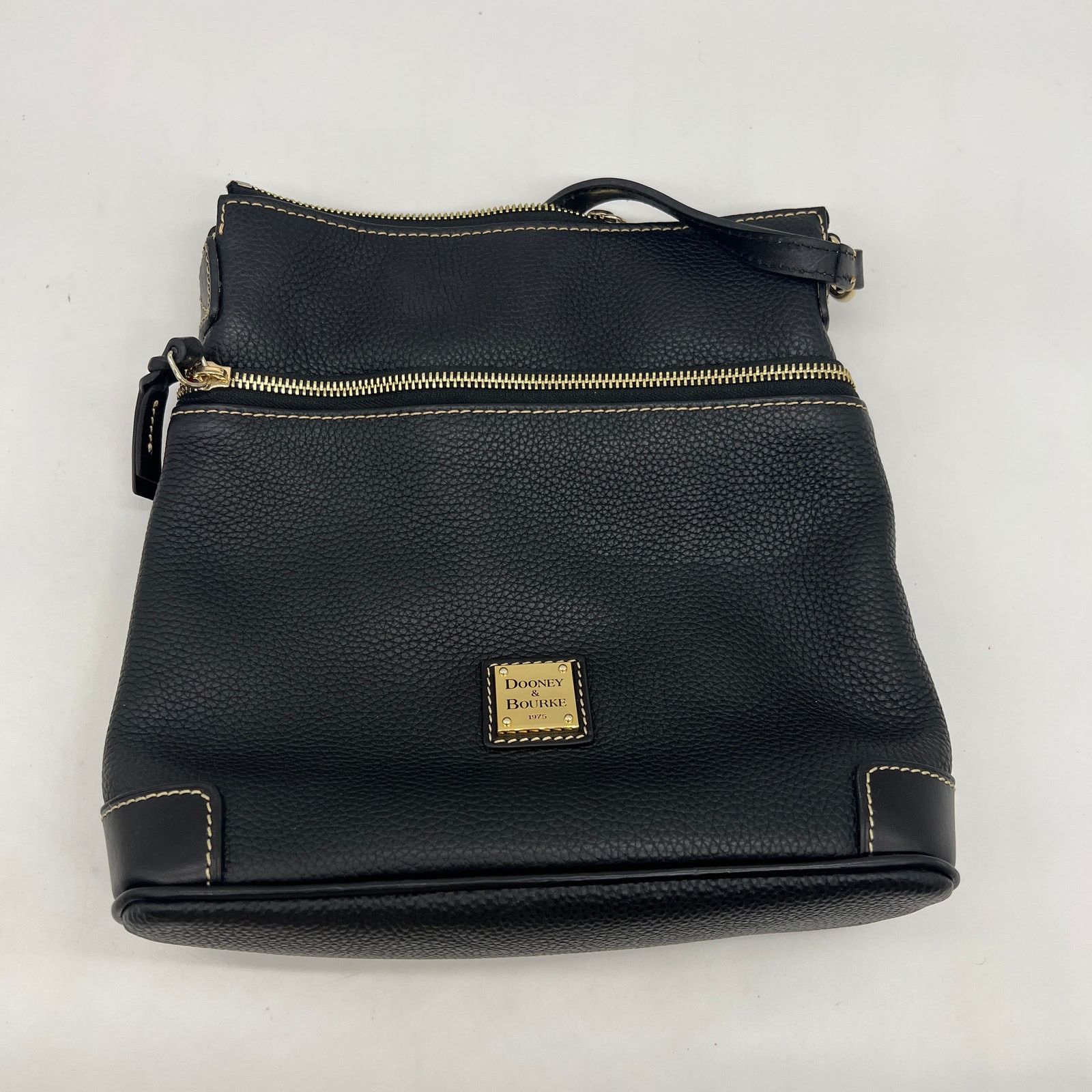 Dooney & Bourke Dooney & Bourke Pebble Leather Crossbody Purse Black Color Size ONE SIZE - 14 Thumbnail