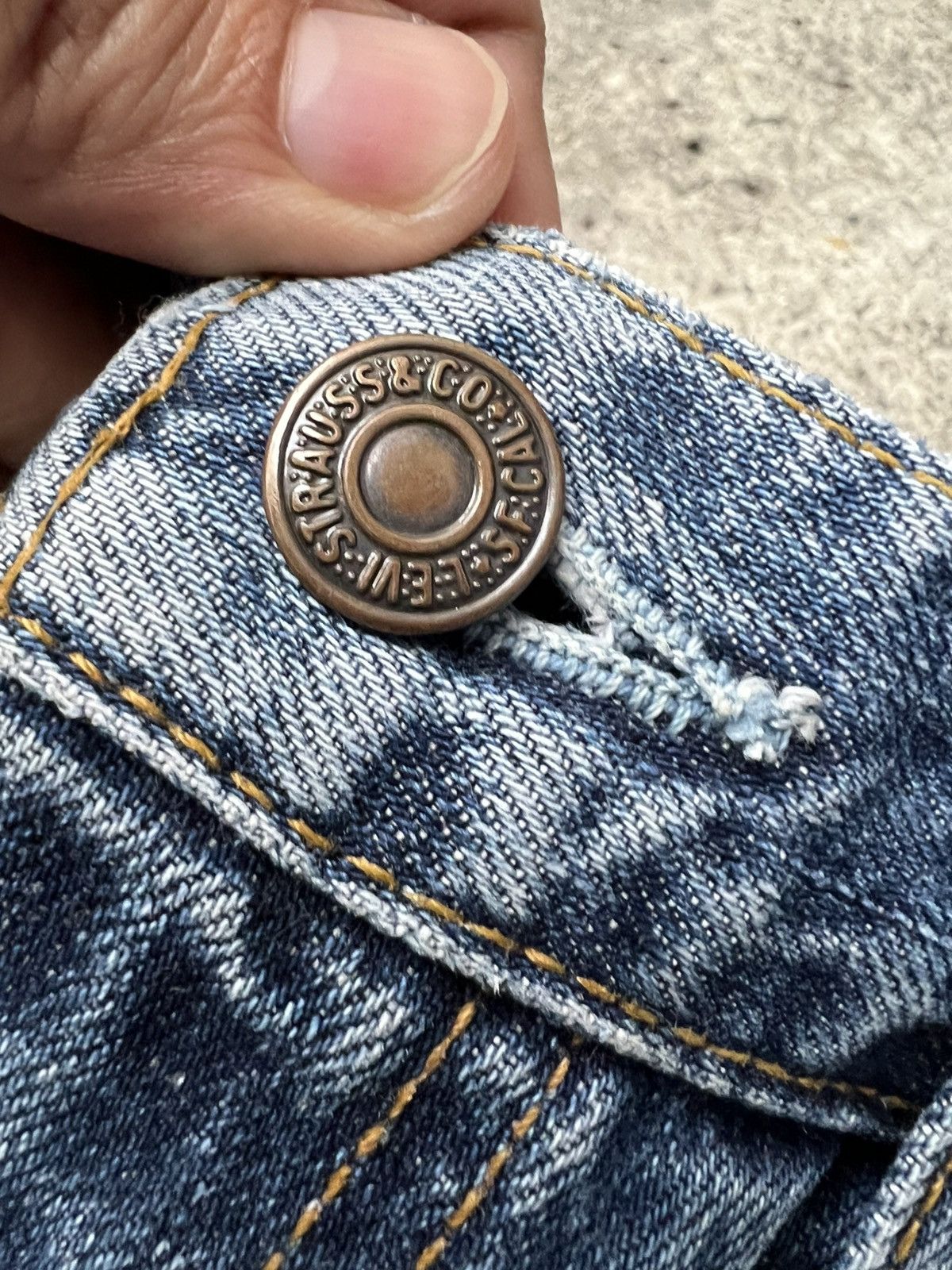 Levi's Vintage Levis 517 Mud Wash Jean Size US 29 - 12 Thumbnail