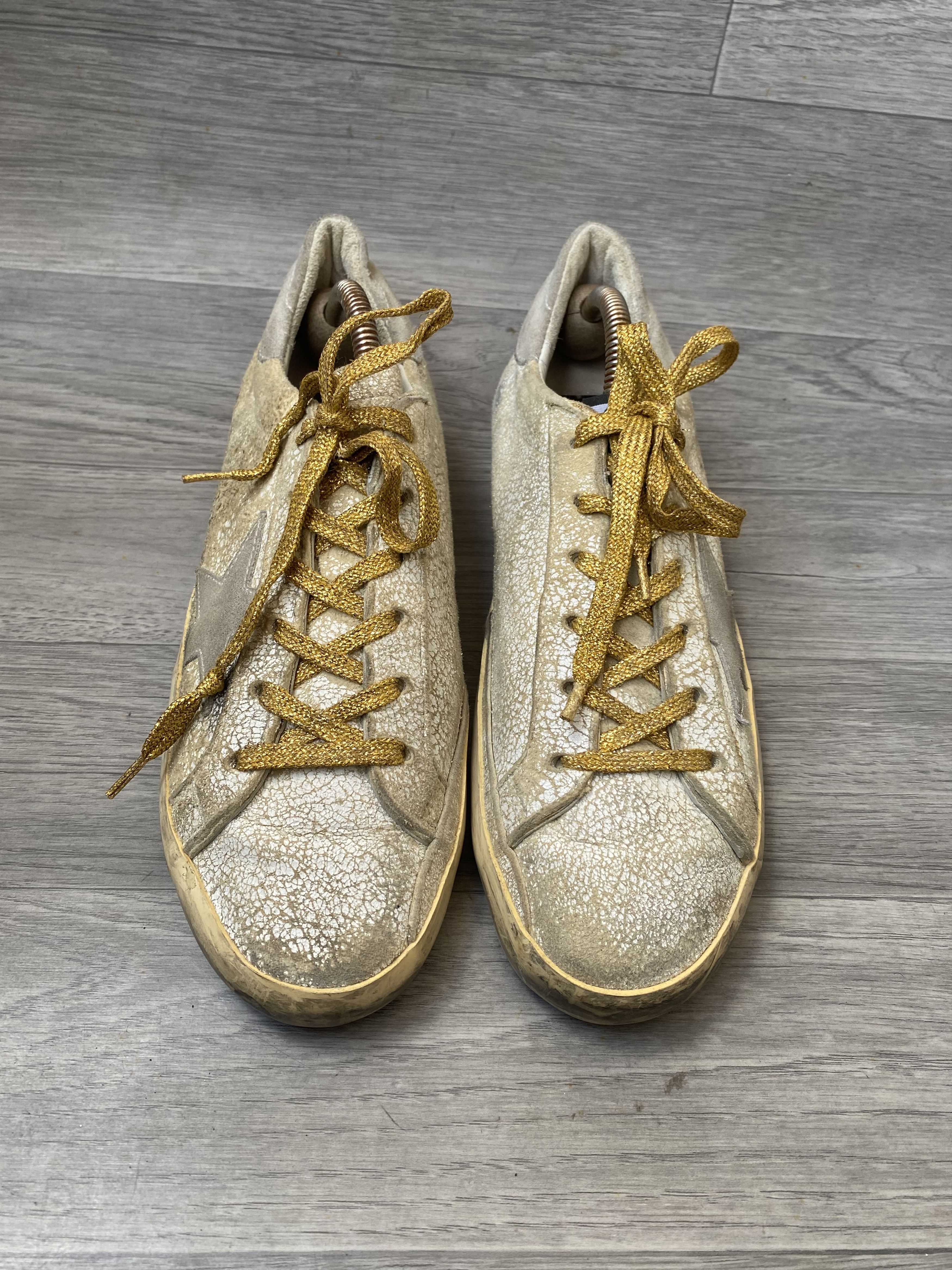 Golden Goose Golden goose cracked low top distressed sneakers sz 41 Size US 8 / EU 41 - 3 Thumbnail