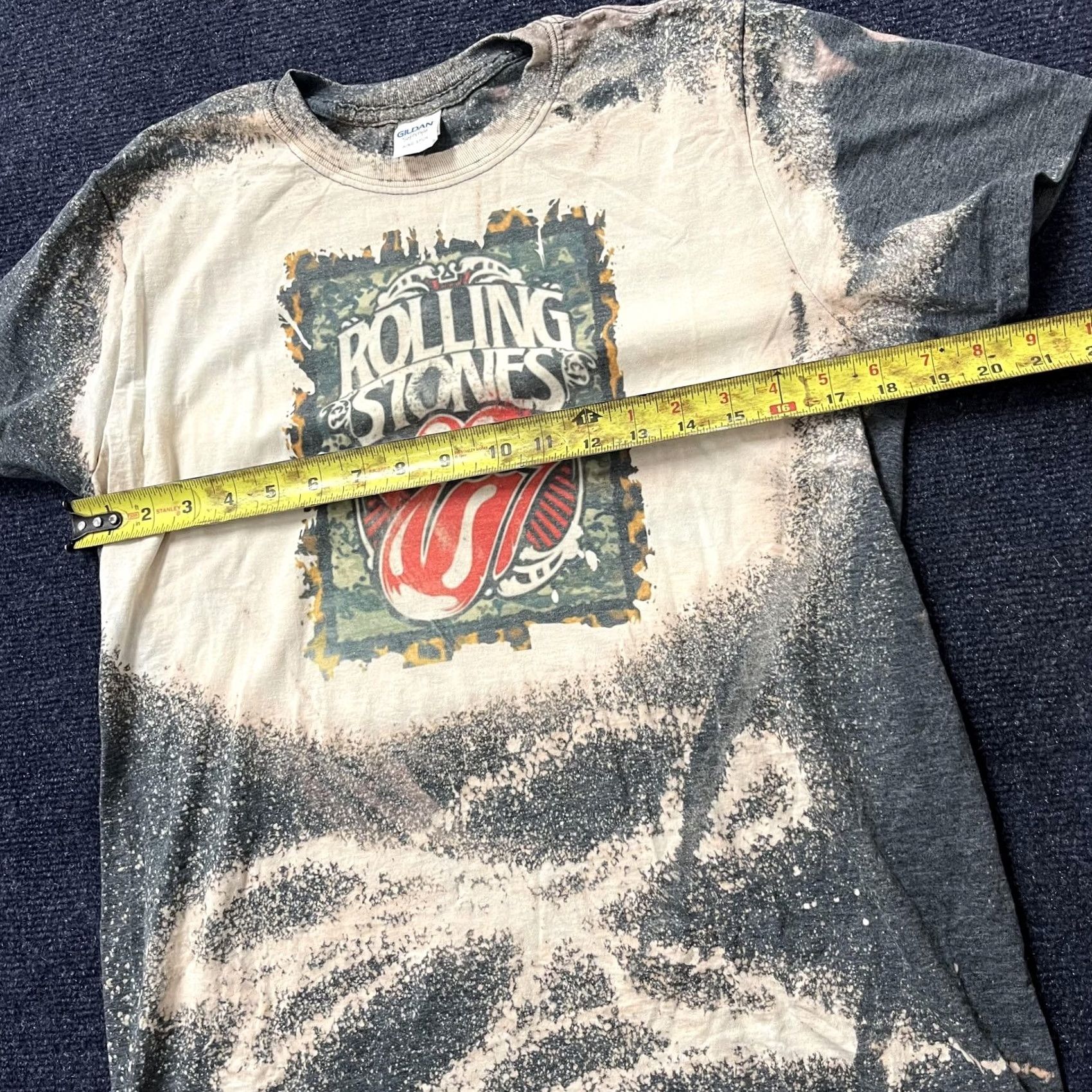 Gildan Rolling Stones Shirt Mens Small Gray Bleach Tongue Band Graphic Tee T-Shirt Size US S / EU 44-46 / 1 - 6 Thumbnail