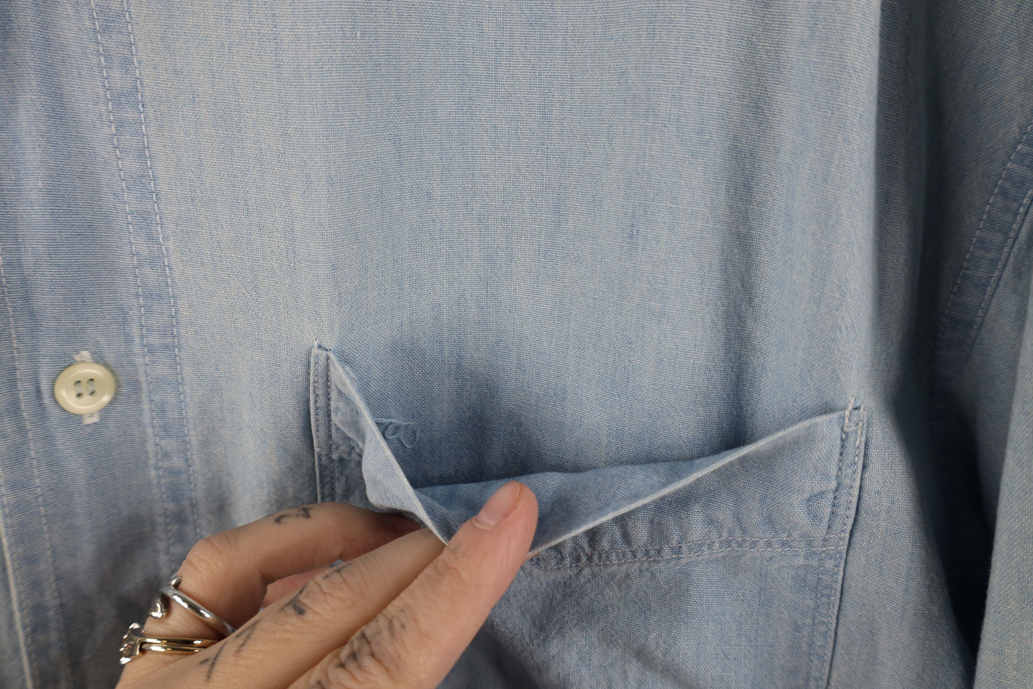 Gap Vintage 90s Gap Denim Jean Collared Button Down Shirt Blue Size US M / EU 48-50 / 2 - 4 Thumbnail