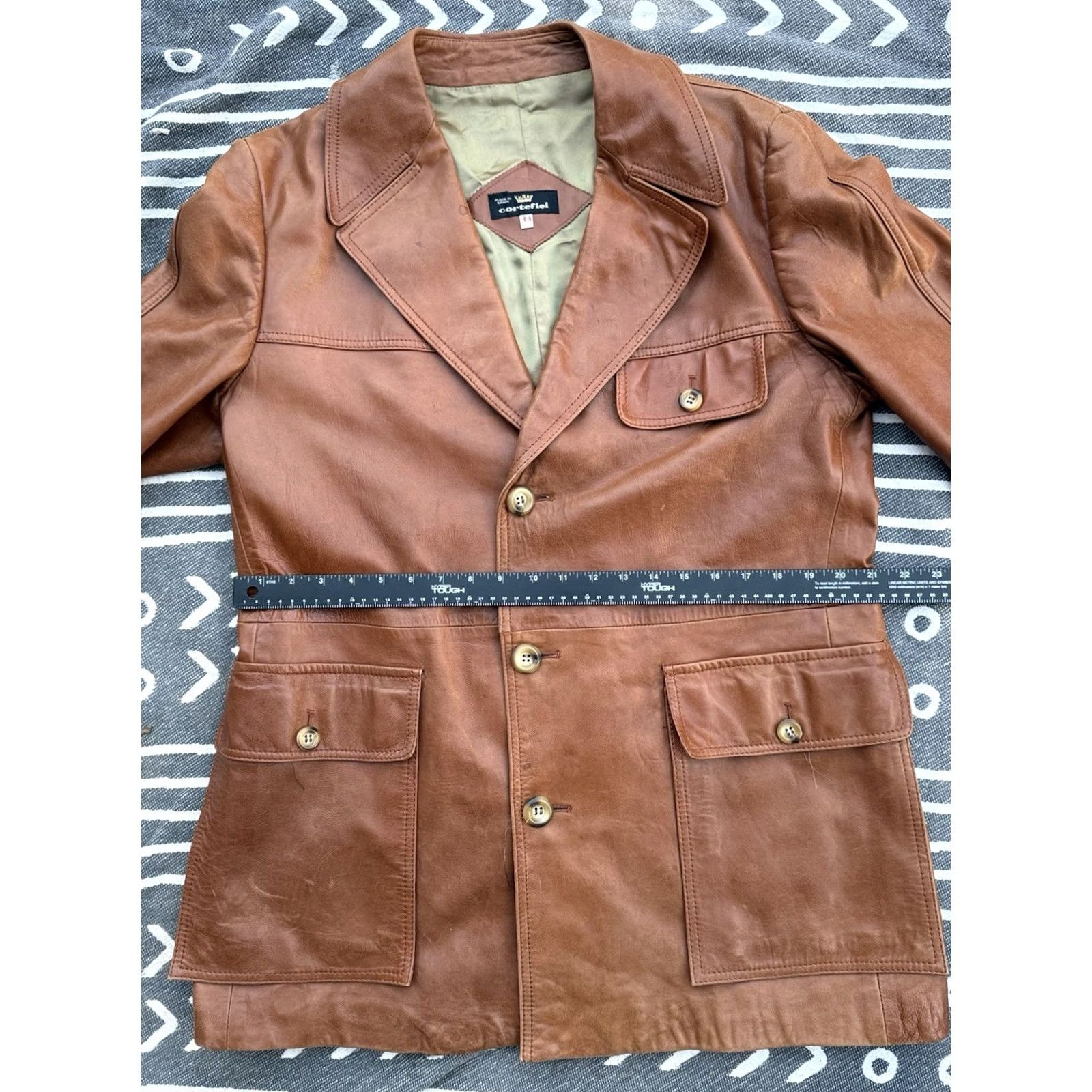 Vintage VINTAGE Cortefiel Men's Leather Safari Jacket 70s Made In Spain 44 Brown Leather Trench Coat Mens Jacket Size US S / EU 44-46 / 1 - 5 Thumbnail