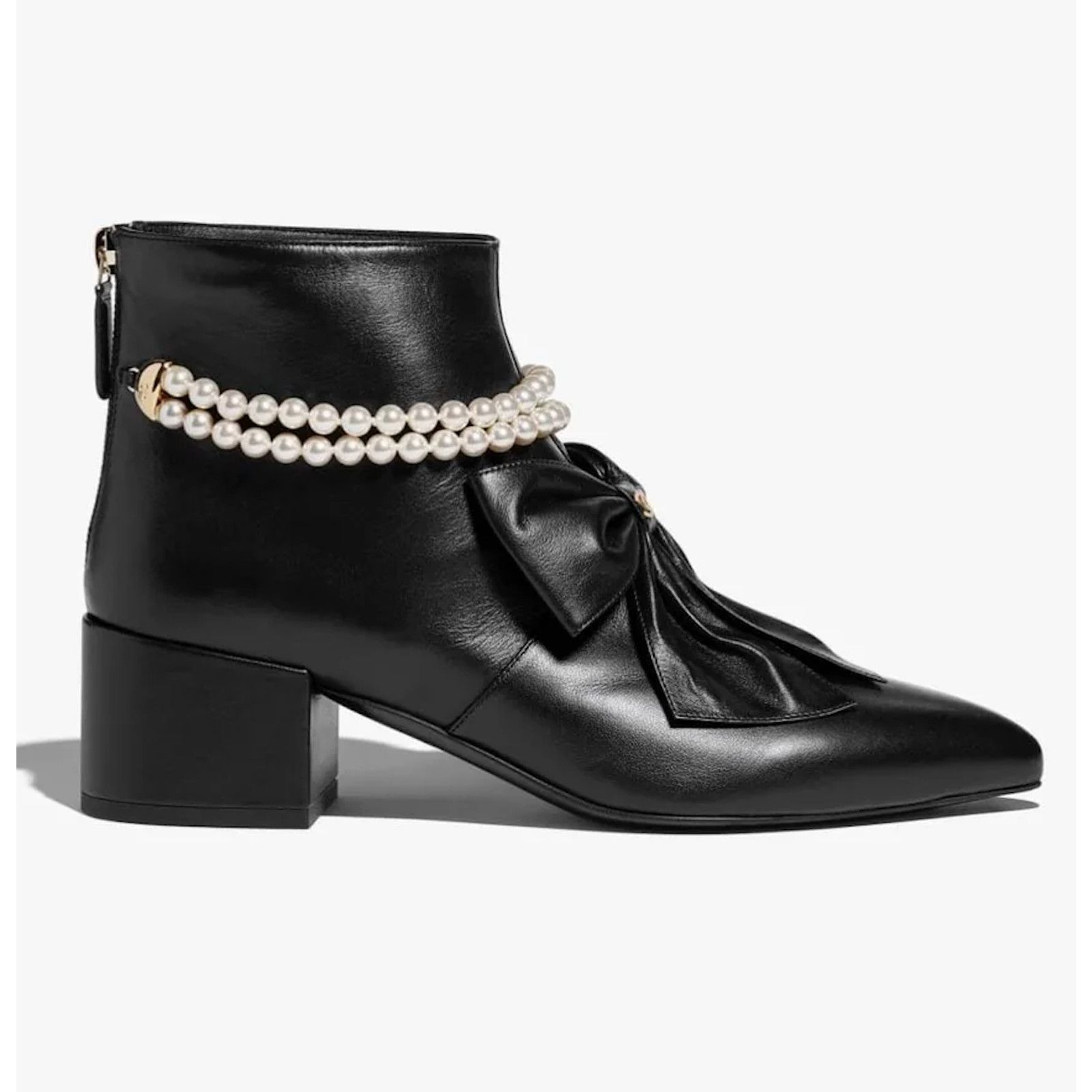 Chanel Chanel Black Lambskin Pearl CC Bow Ankle Boots 38 Size US 7 / IT 37 - 1 Thumbnail
