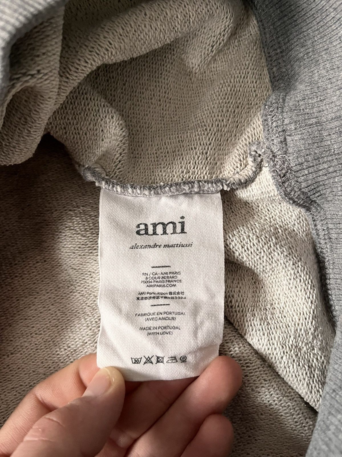 AMI Ami Sweatshirt Love Logo Embroider Classic Luxury Sweater Size US M / EU 48-50 / 2 - 5 Thumbnail