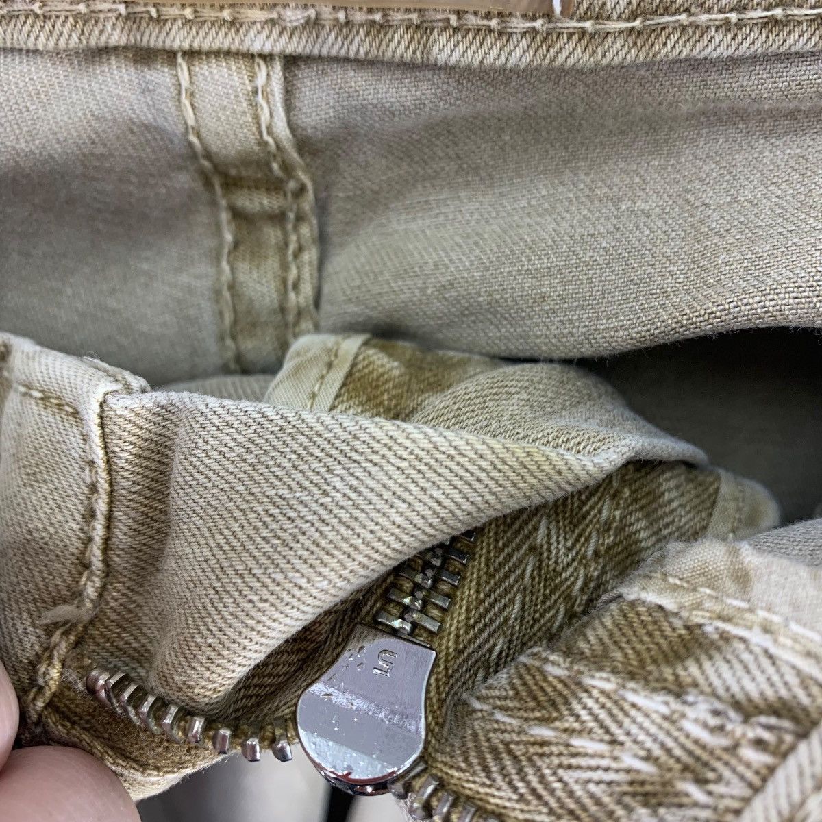 Designer × John Galliano JOHN GALLIANO newspaper printed goes jogging designer jeans Size US 31 - 15 Thumbnail