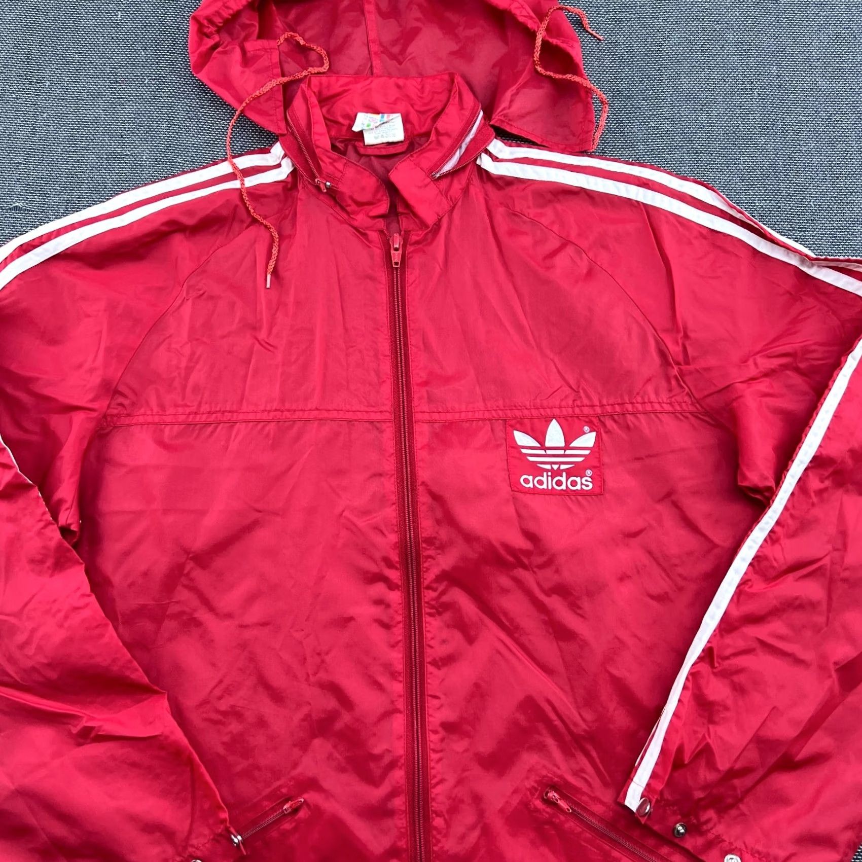 Adidas VINTAGE adidas 90s Rain Jacket Womens S Red Hooded Lightweight Windbreaker Waterproof Zip Pockets Adult Womens Size S / US 4 / IT 40 - 7 Thumbnail