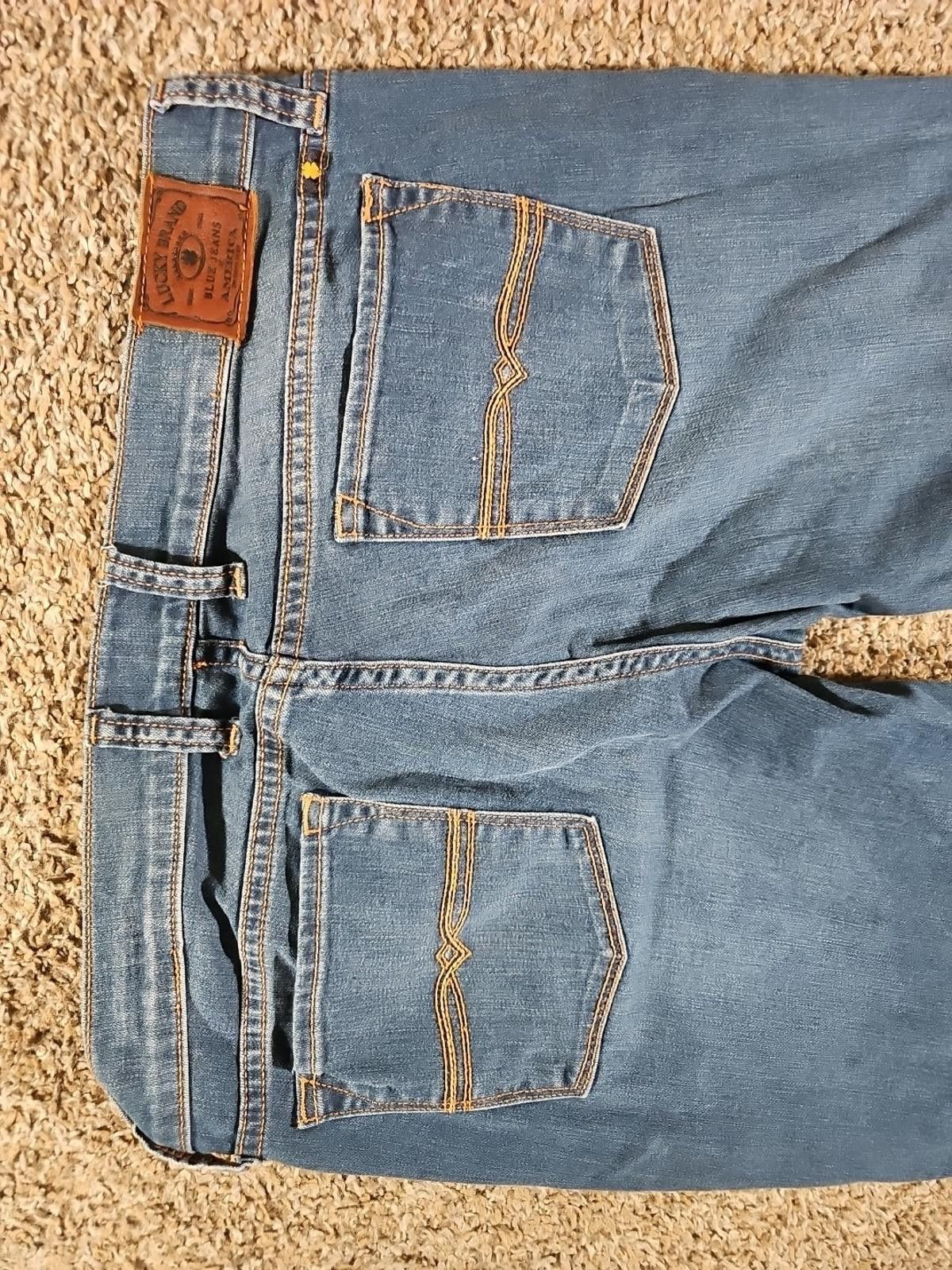 Lucky Brand Lucky Brand 10/30 Charlie Capri Jeans Size 32" / US 10 / IT 46 - 7 Thumbnail