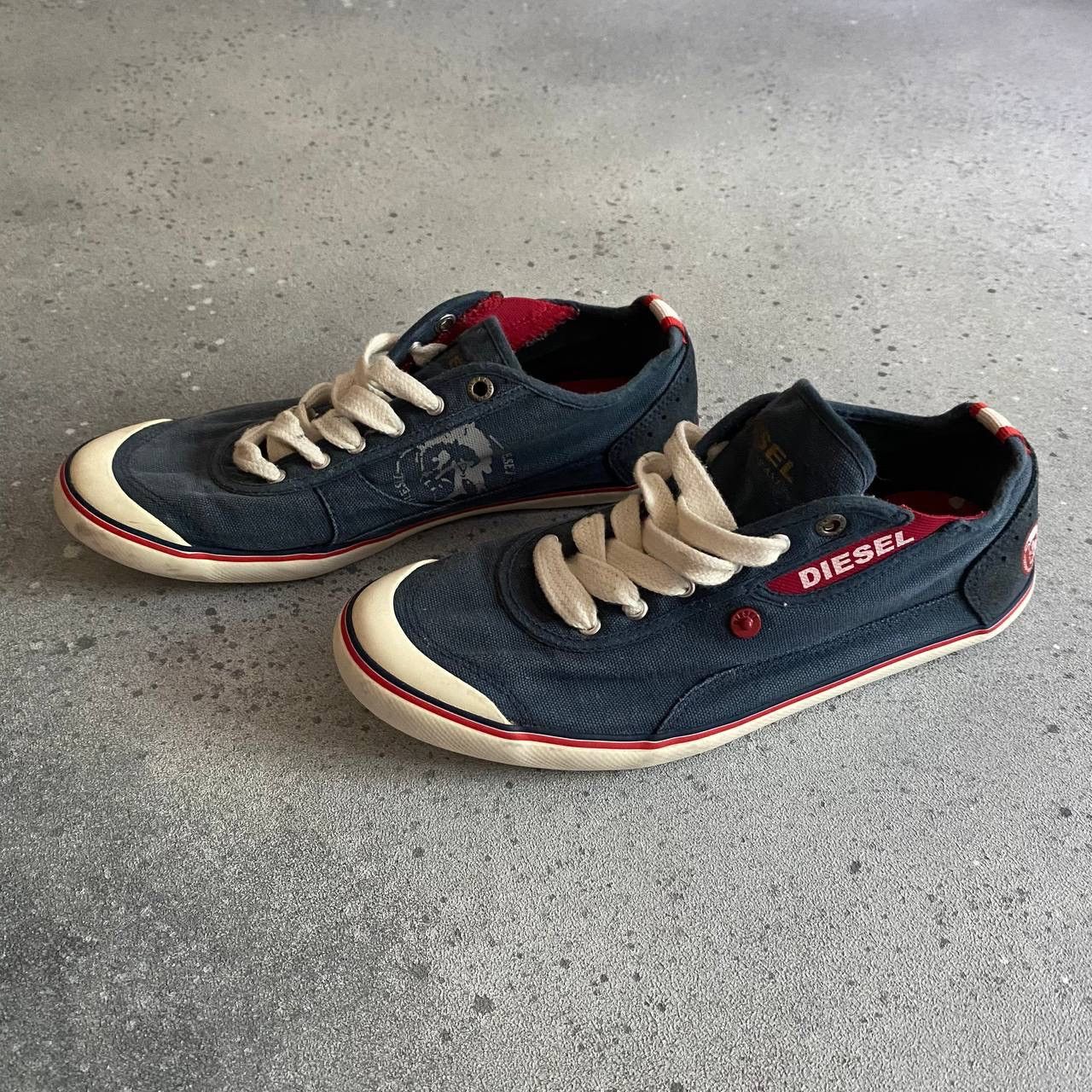 Diesel Diesel Vintage Punk Logo Unisex Sneakers Size US 9.5 / IT 39.5 - 2 Thumbnail