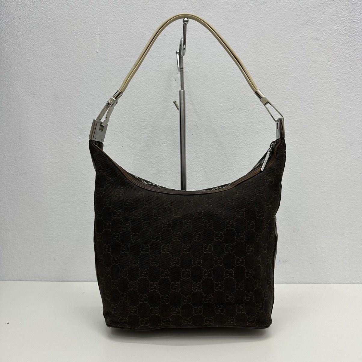 Gucci ‼️LAST DROP‼️ AUTHENTIC GUCCI GG HOBO SHOULDER HOBO BAG Size ONE SIZE - 3 Thumbnail