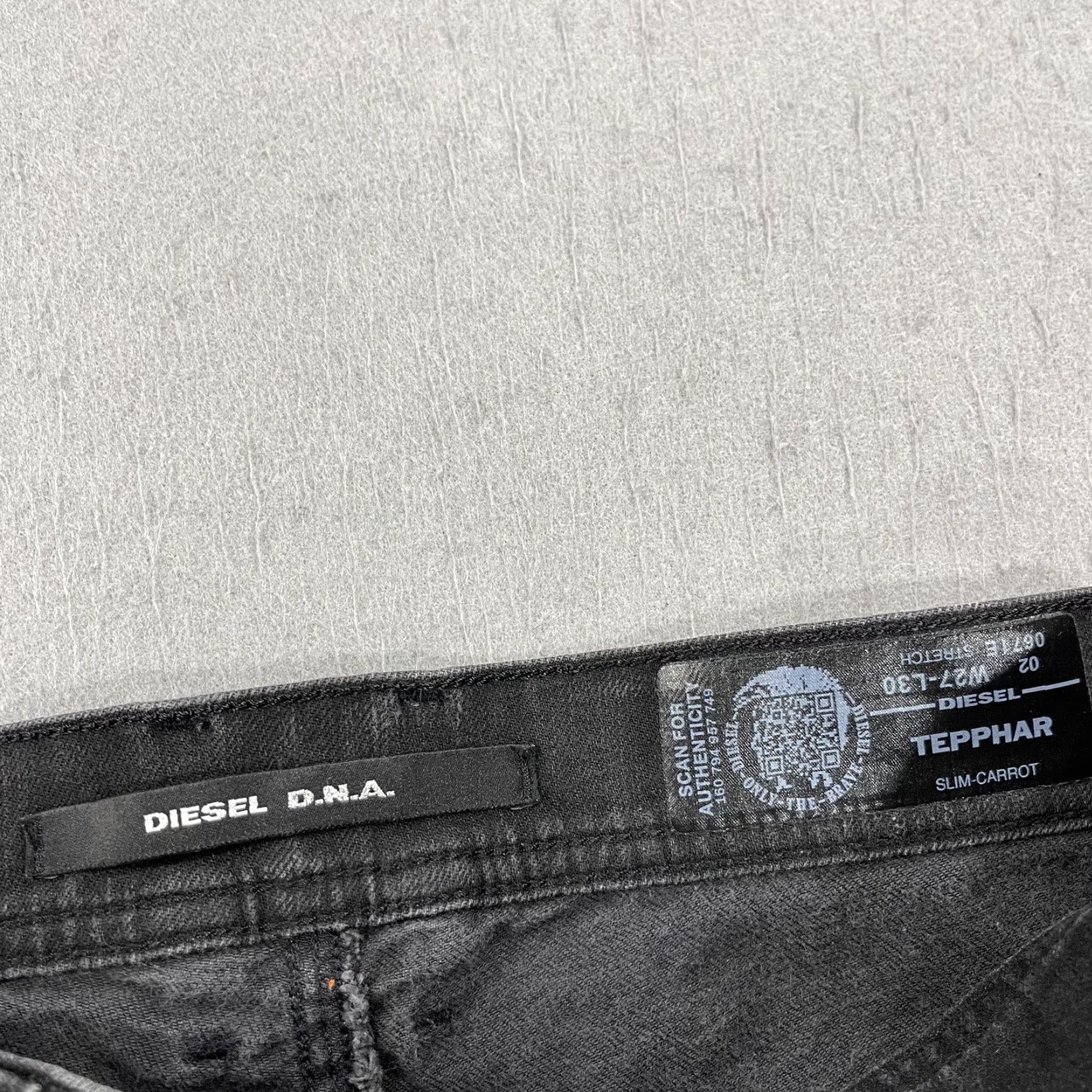 Diesel Diesel Jeans Slim 27x30 Black Distressed Denim DNA 5-Pocket Boys? Size US 27 - 4 Thumbnail