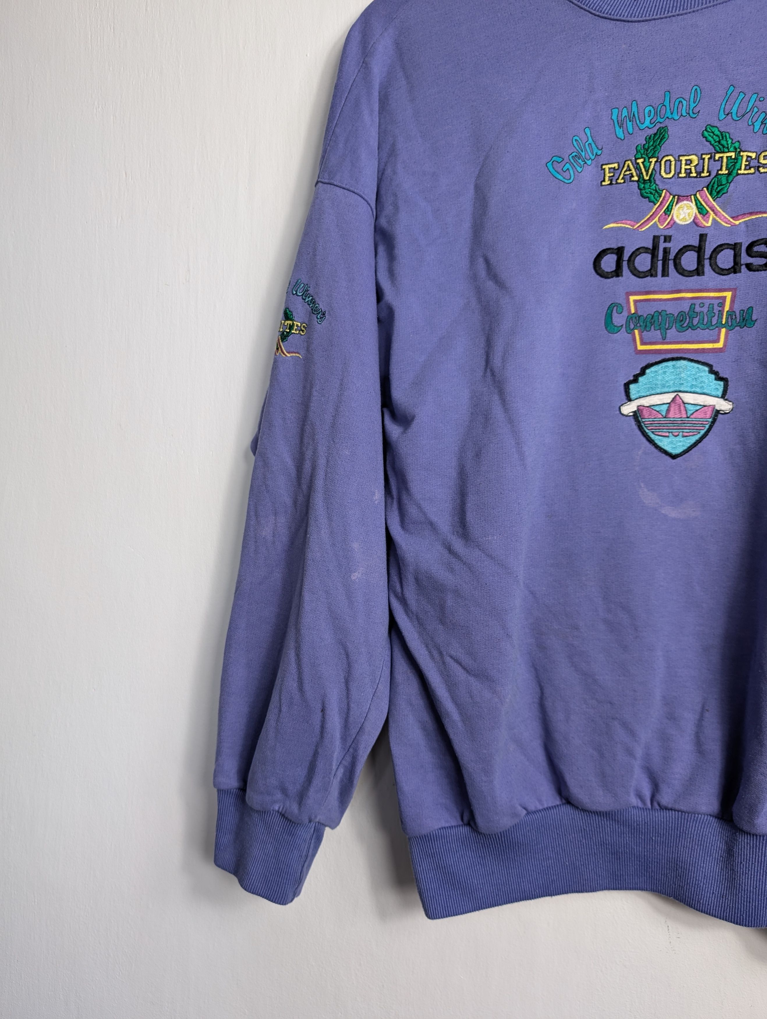 Adidas Vintage Adidas Gold Medal Sweatshirt Purple Boxy Retro 90s Size US M / EU 48-50 / 2 - 6 Thumbnail