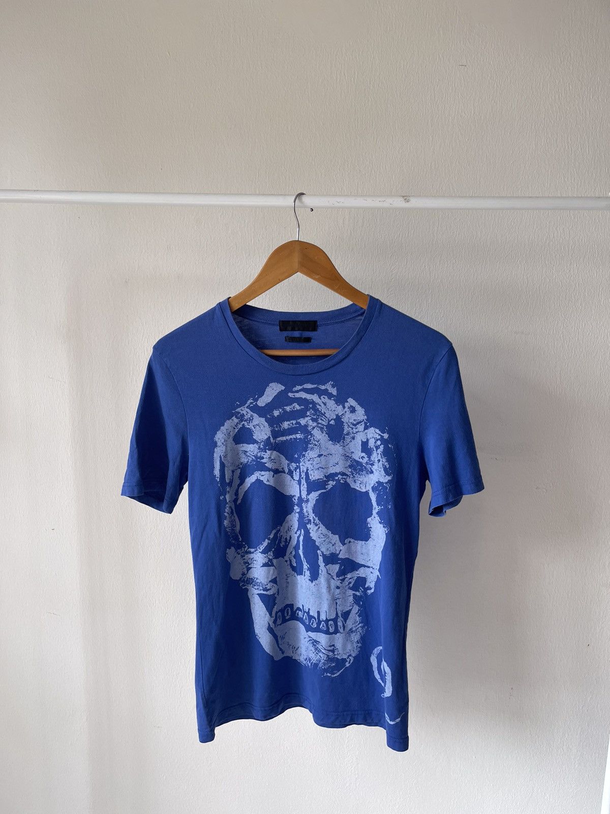 Alexander McQueen 2000s Alexander MQueen Skull print Tee A1 Size US XS / EU 42 / 0 - 2 Thumbnail