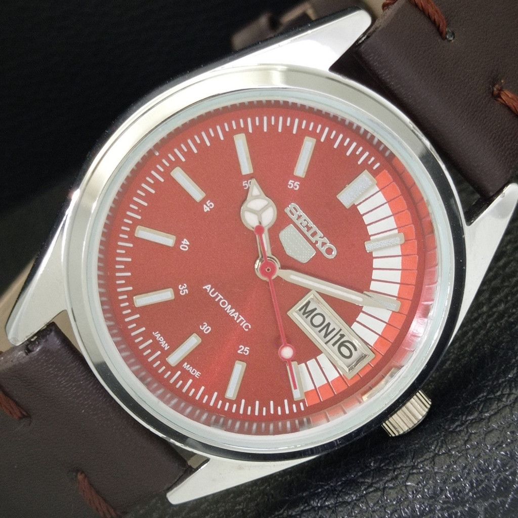 REFURBISHED VINTAGE SEIKO 5 AUTO JAPAN MENS WATCH a440729