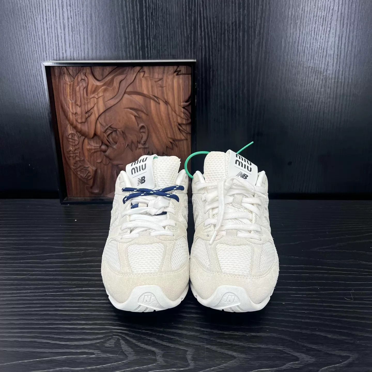 Miu Miu MIU MIU NB530 White 39.5 Like New Size US 9 / IT 39 - 4 Thumbnail