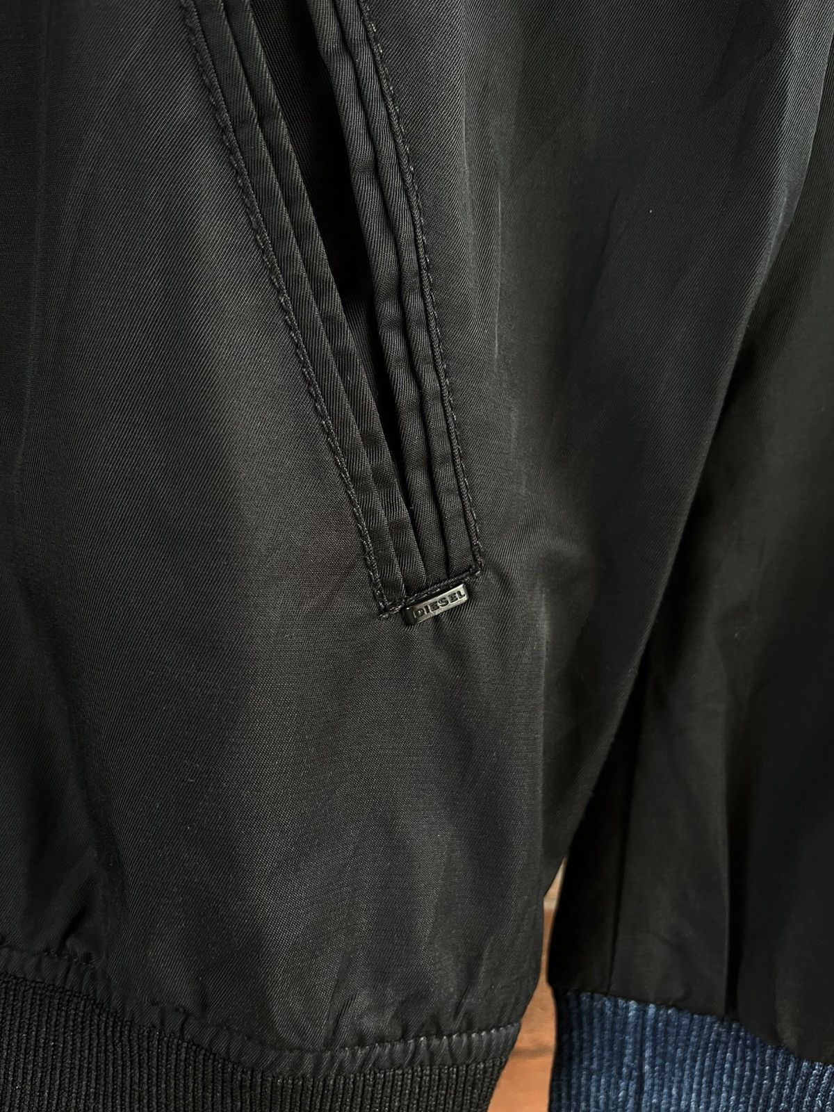 Diesel DIESEL J-FONTY BOMBER JACKET Size US M / EU 48-50 / 2 - 4 Thumbnail