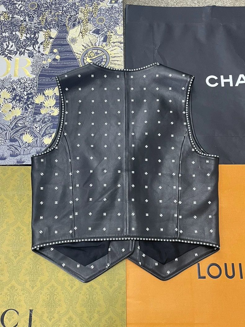 Chanel chanel Black full double Clogo leather vest Size XXS / US 00 / IT 34 - 3 Thumbnail