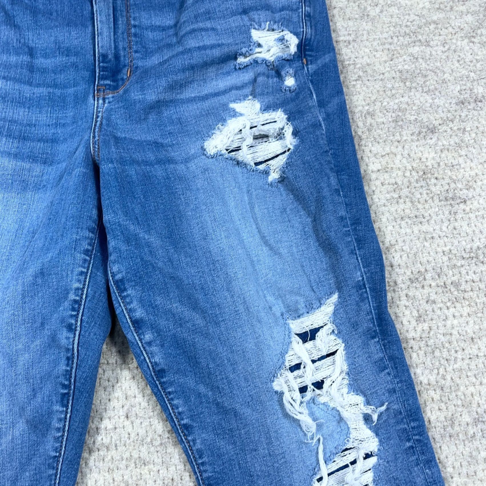 American Eagle Outfitters American Eagle Jeans Women 18 High Rise Jegging Med Wash Distressed Blue 90s Style Mens? Size 40" / US 18 - 5 Thumbnail