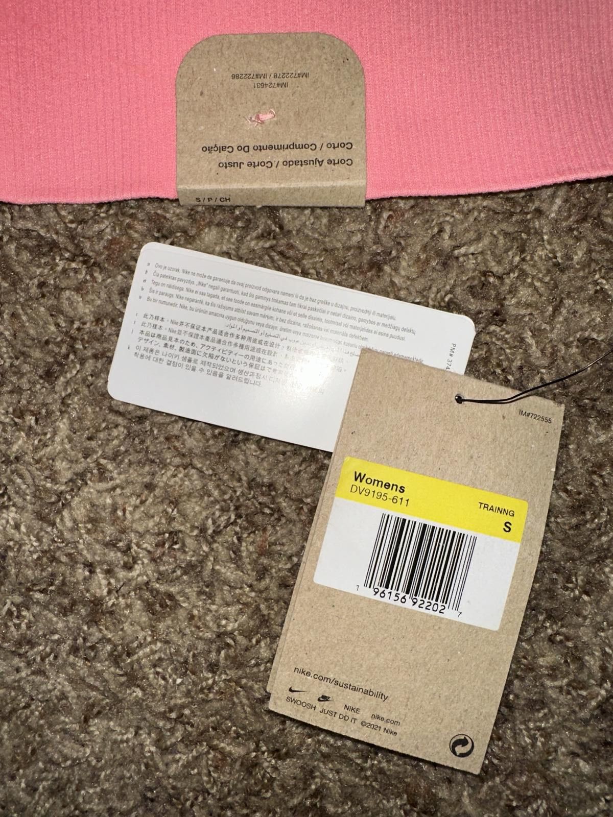 Nike Nike Women’s Dri-Fit High-Wasted Advance Yoga Shorts Sample Size 28" / US 6 / IT 42 - 8 Thumbnail