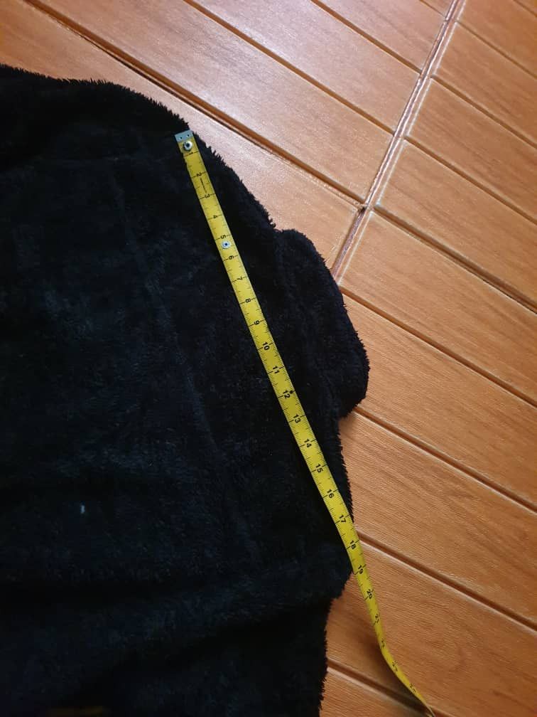 Japanese Brand Uniqlo black colour Japanese brand fleece Sweater Size US L / EU 52-54 / 3 - 8 Thumbnail