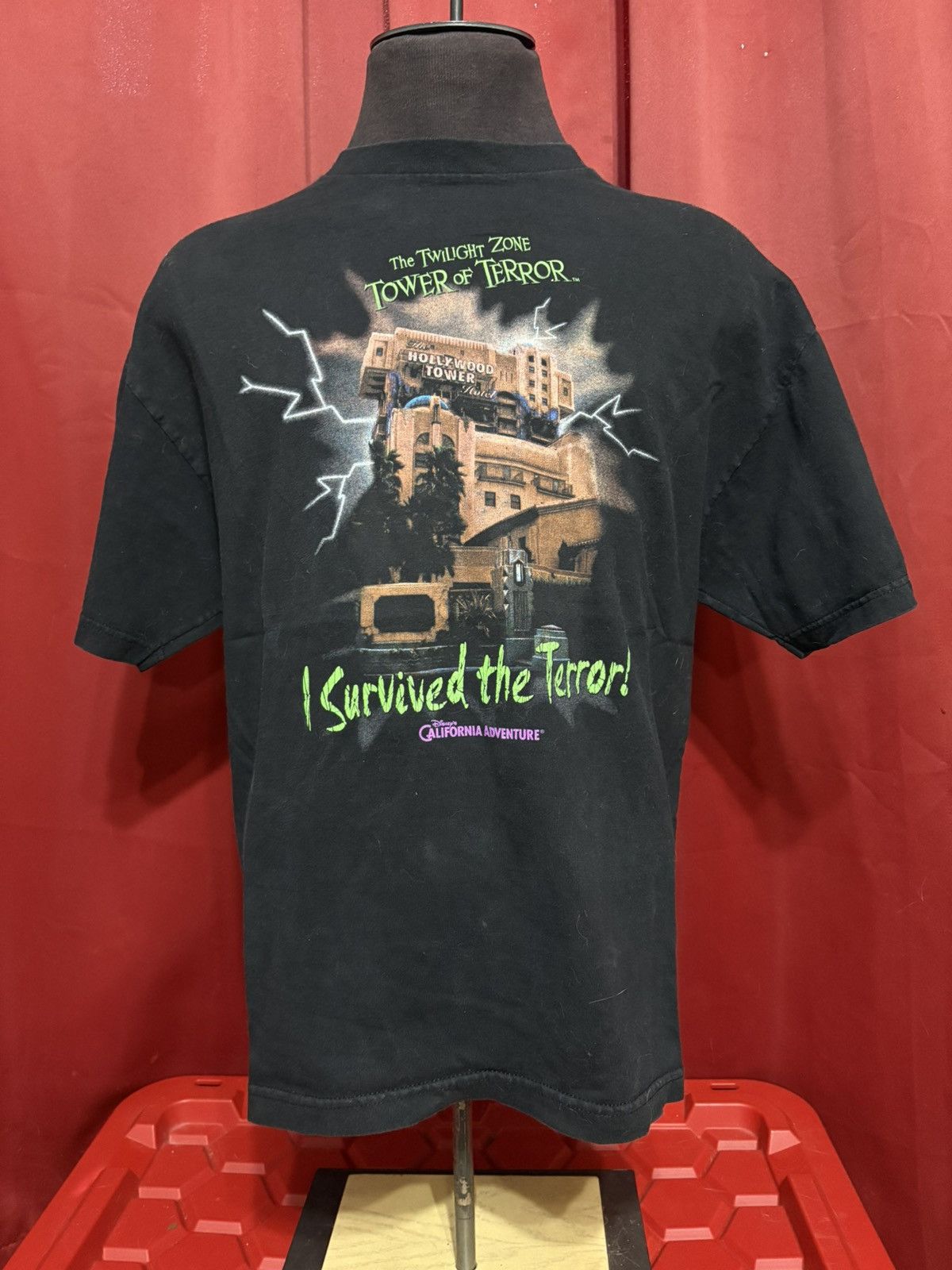 Universal Studios Vintage Universal Studios Tshirt 90’s Tower of Terror Size US L / EU 52-54 / 3 - 1 Thumbnail