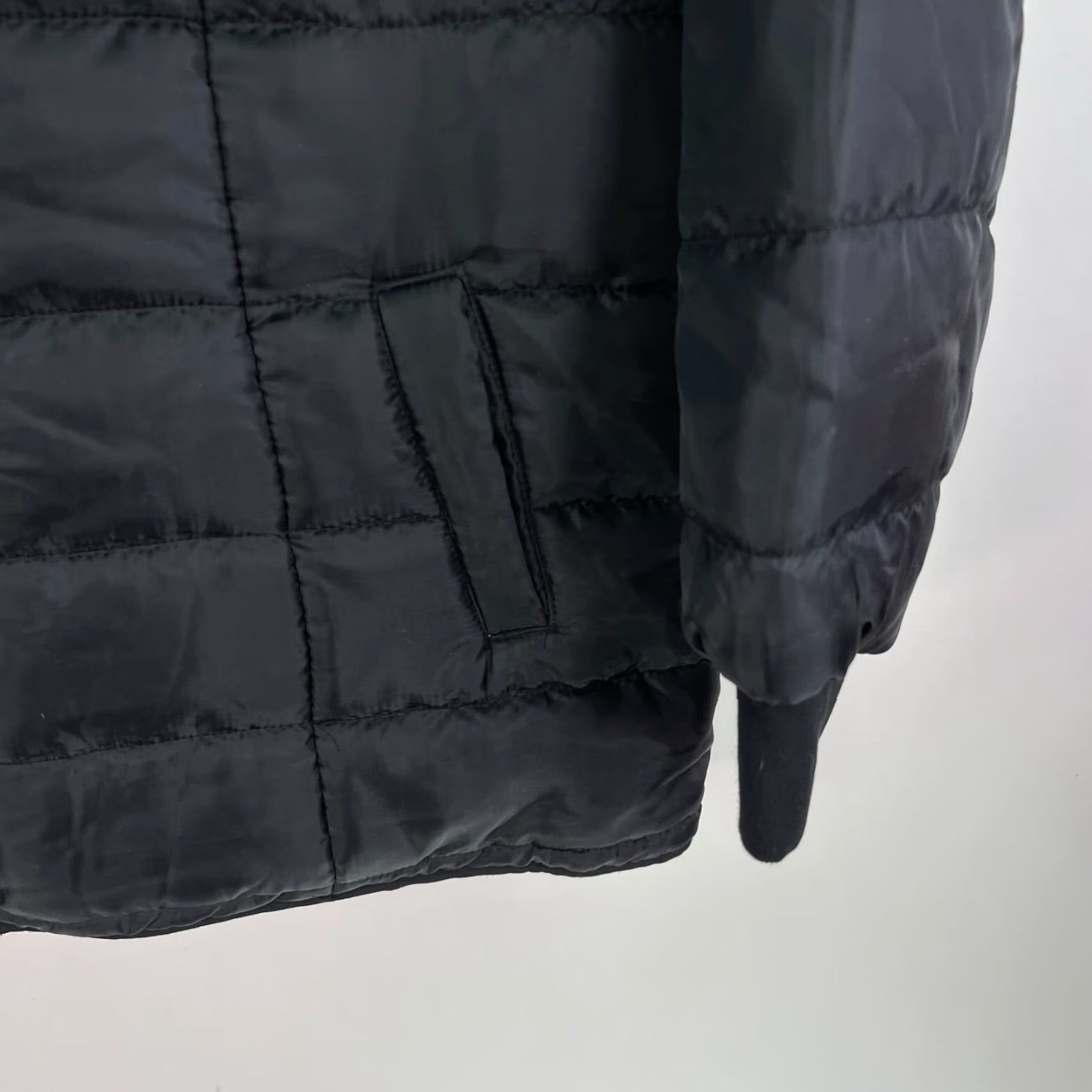 Torrid Torrid Jacket Womens Size 1 Black Water Resistant Puffer Solid Size XS / US 0-2 / IT 36-38 - 2 Thumbnail