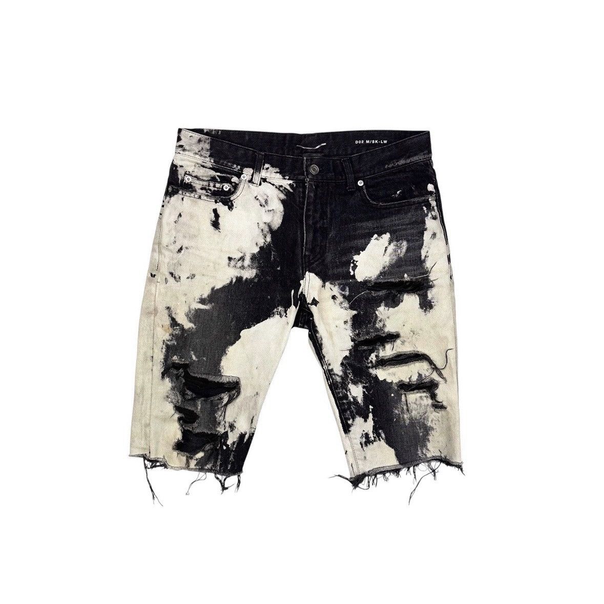 Saint Laurent Paris SAINT LAURENT PARIS SS16 ACID WASH D02 CUTOFF SHORTS Size US 32 / EU 48 - 1 Thumbnail