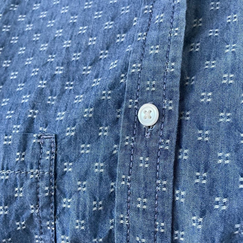 Other Talbots Pattern Chambray Button Up Shirt Blue M Size M / US 6-8 / IT 42-44 - 5 Thumbnail