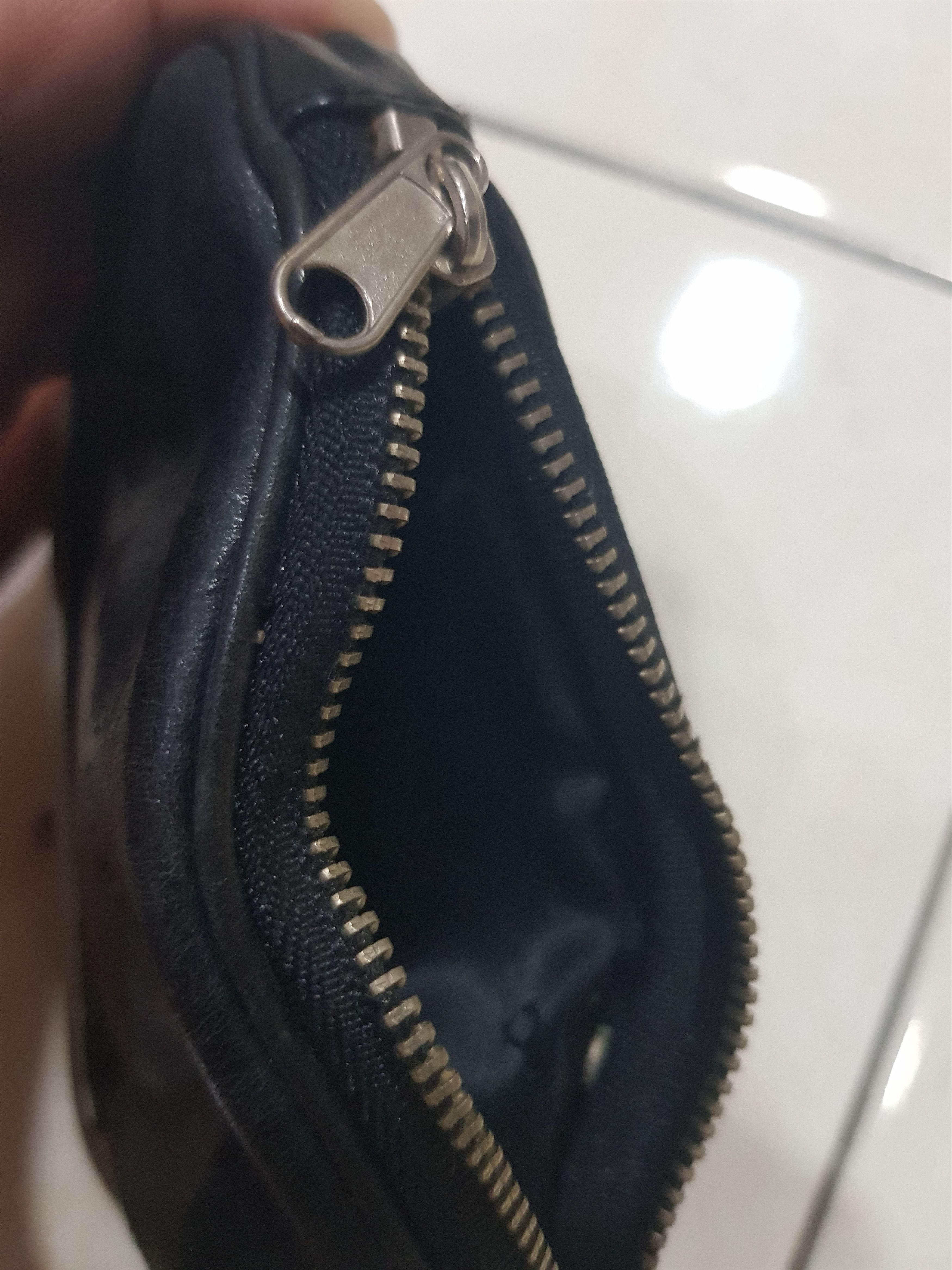 Lancel Bundle Coin Purse Kenneth Cole and Lancel Size ONE SIZE - 6 Thumbnail
