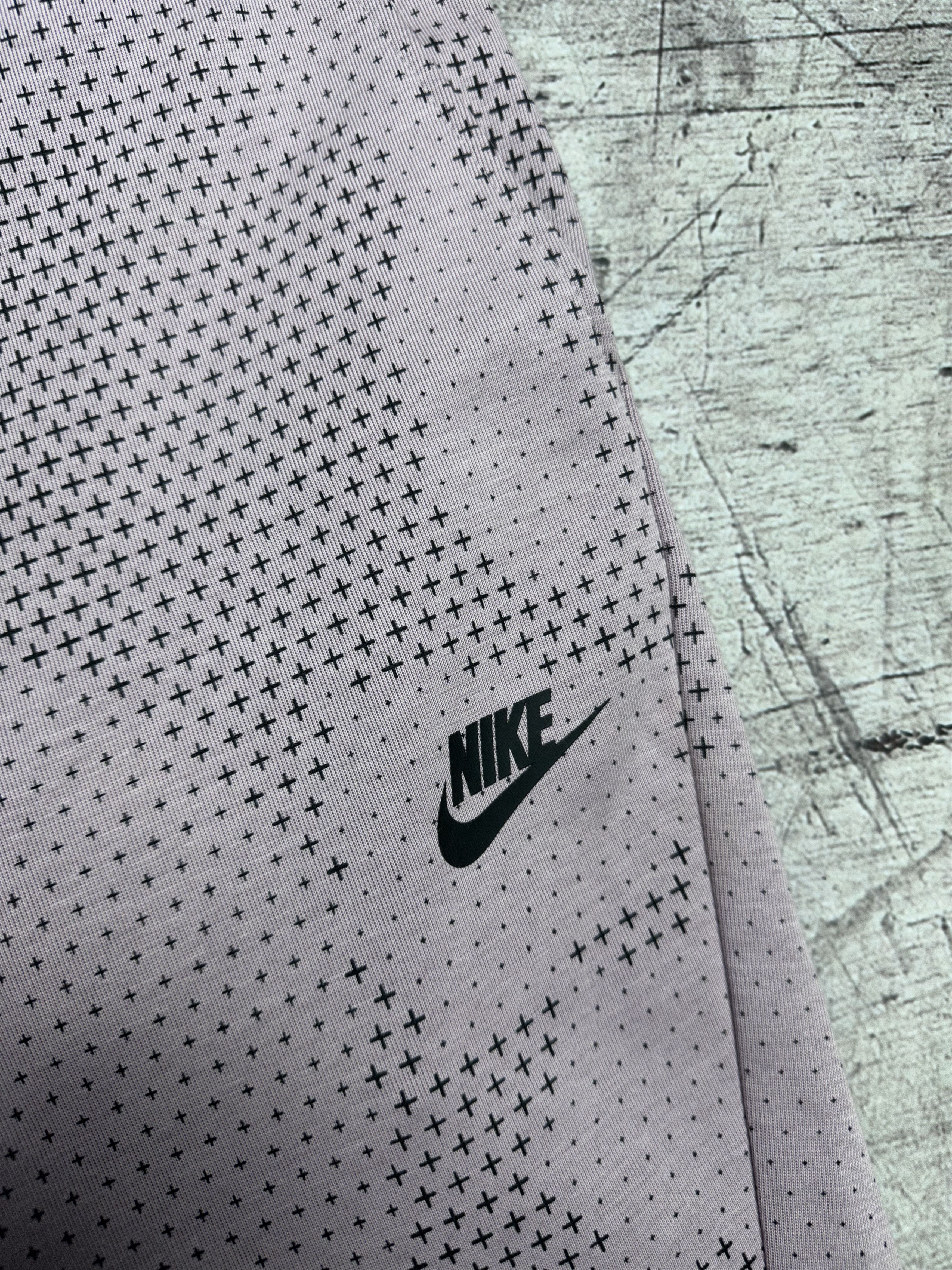 Nike Nike Tech Fleece Mens Shorts Size US 28 / EU 44 - 3 Thumbnail