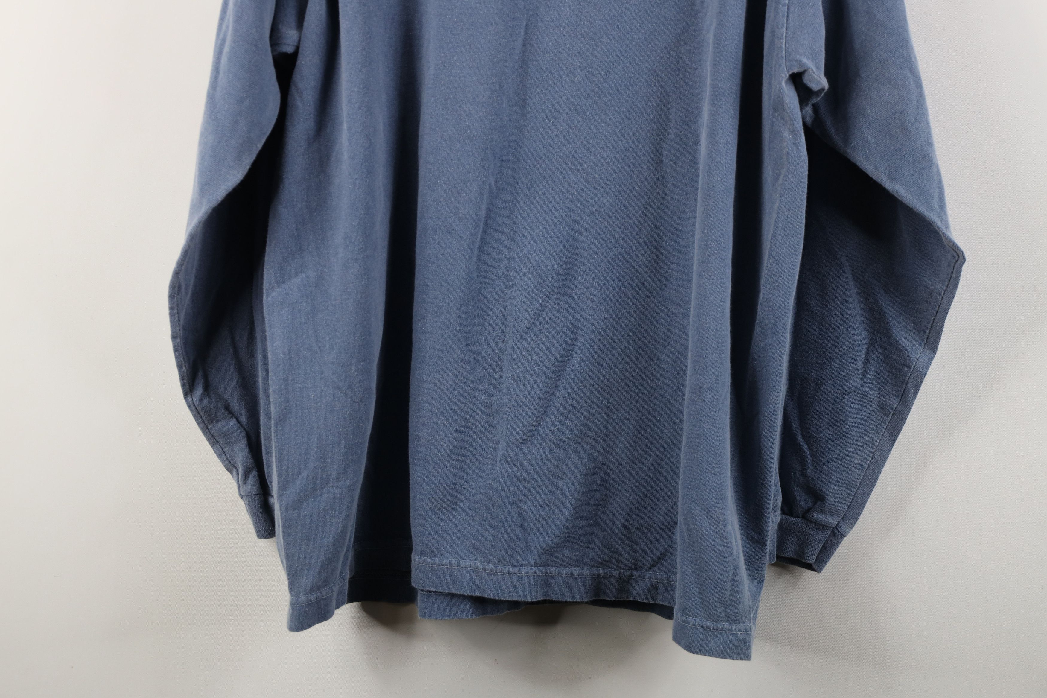 Vintage Vintage 90s Hooters Extreme Long Sleeve T-Shirt Blue Cotton Size US L / EU 52-54 / 3 - 14 Thumbnail