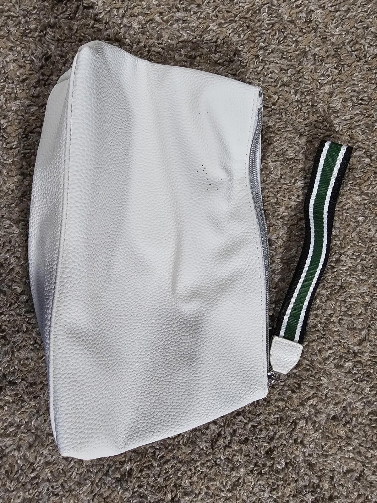 Other Herbalife White Handbag Purse With Hand Wrist Strap Size ONE SIZE - 4 Thumbnail