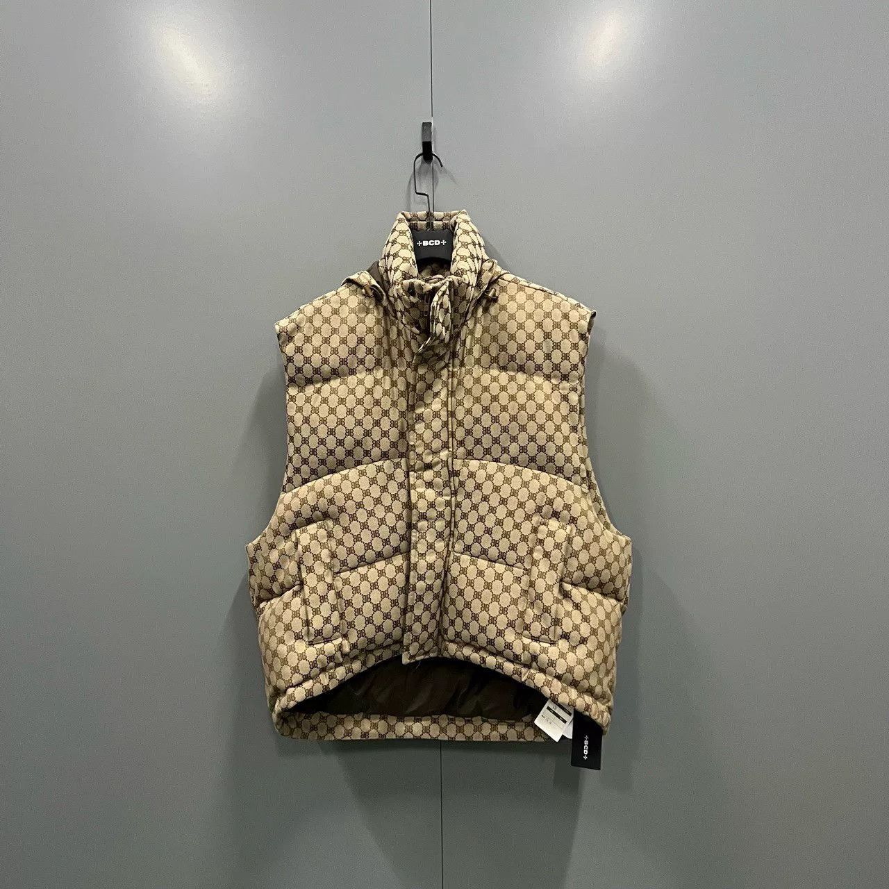 balenciaga x gucci padded vest in black