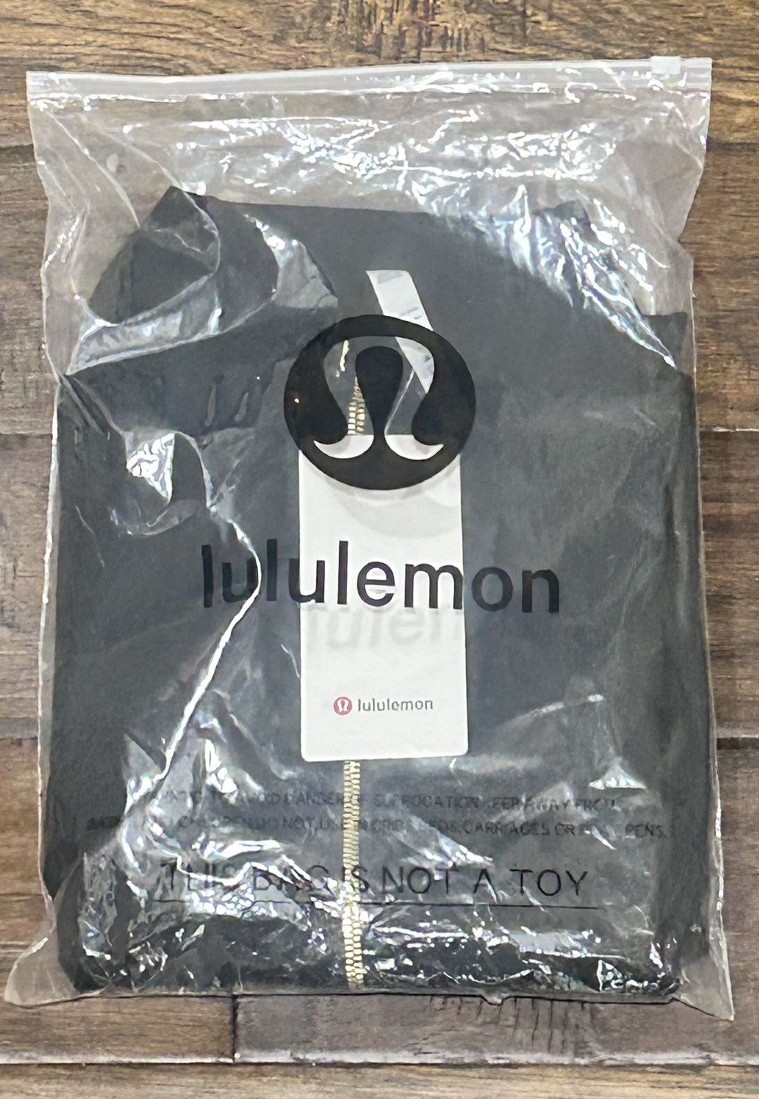 Lululemon Lululemon Define Jacket Gold Zipper Size M / US 6-8 / IT 42-44 - 4 Thumbnail