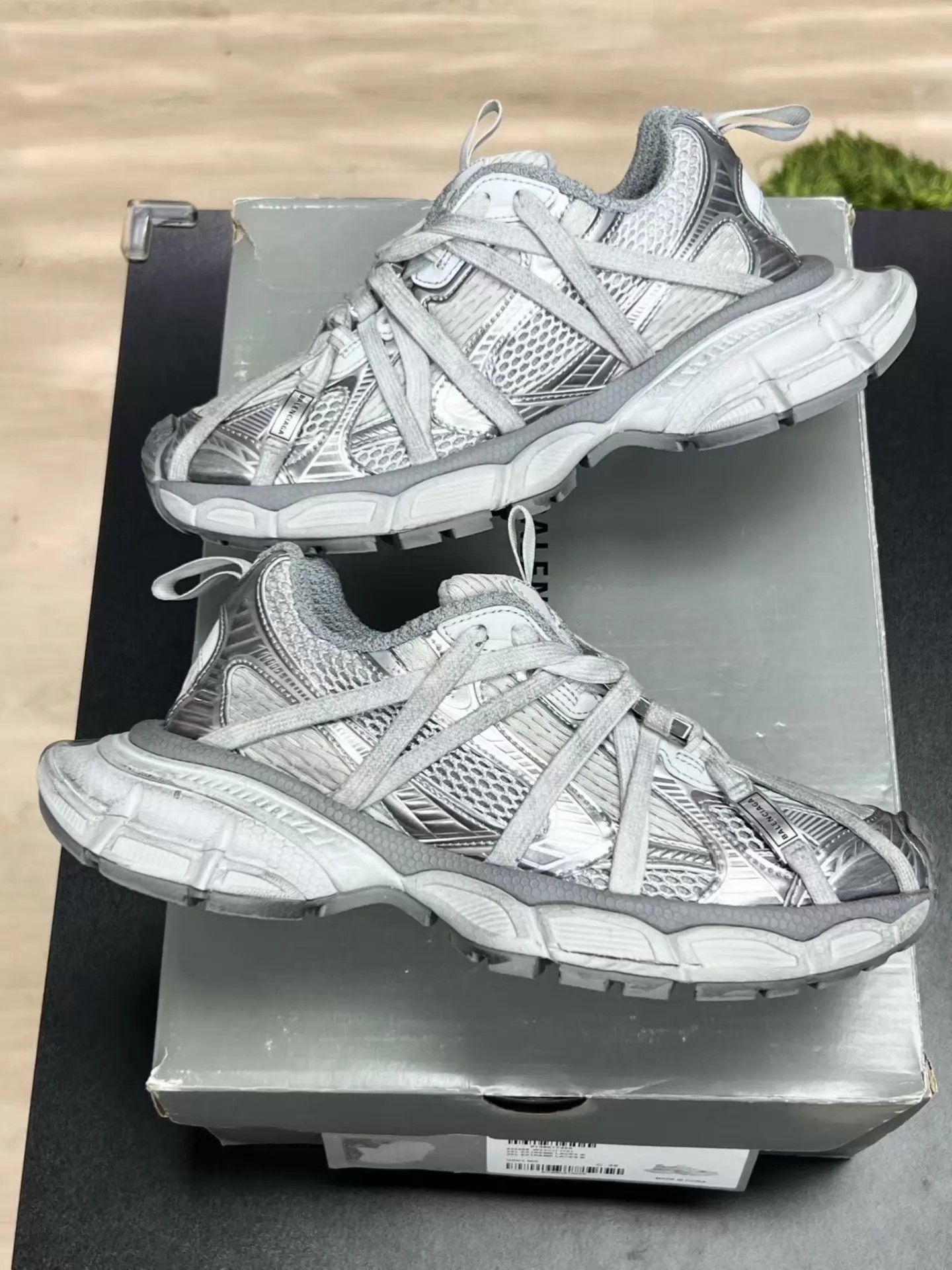 Balenciaga Balenciaga Gray lace-up 38 shoes Size US 7.5 / IT 37.5 - 5 Thumbnail