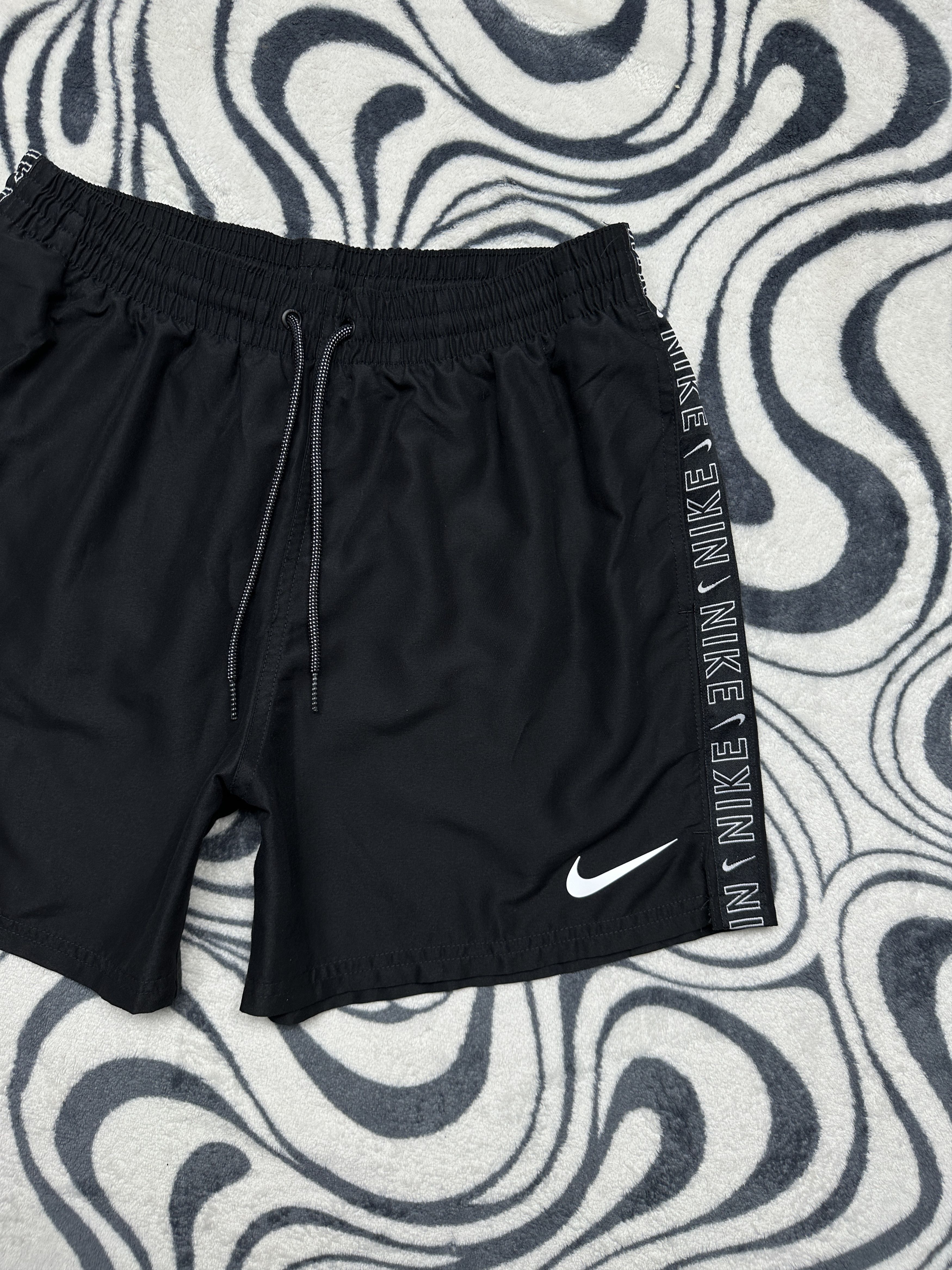 Nike Nike Mens Nylon Shorts Size US 32 / EU 48 - 2 Thumbnail