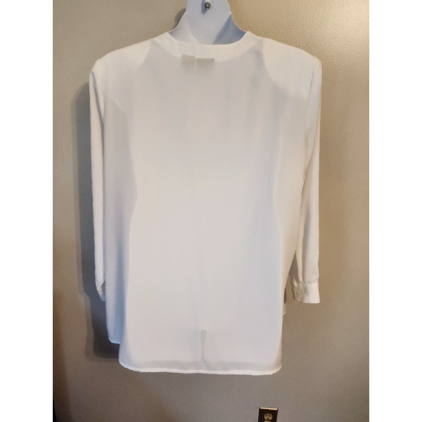 Vintage VINTAGE Laura Scott White Embroidered Floral Trim Button Front Top Boho 22W Plus Size 3XL / US 20-22 - 6 Thumbnail