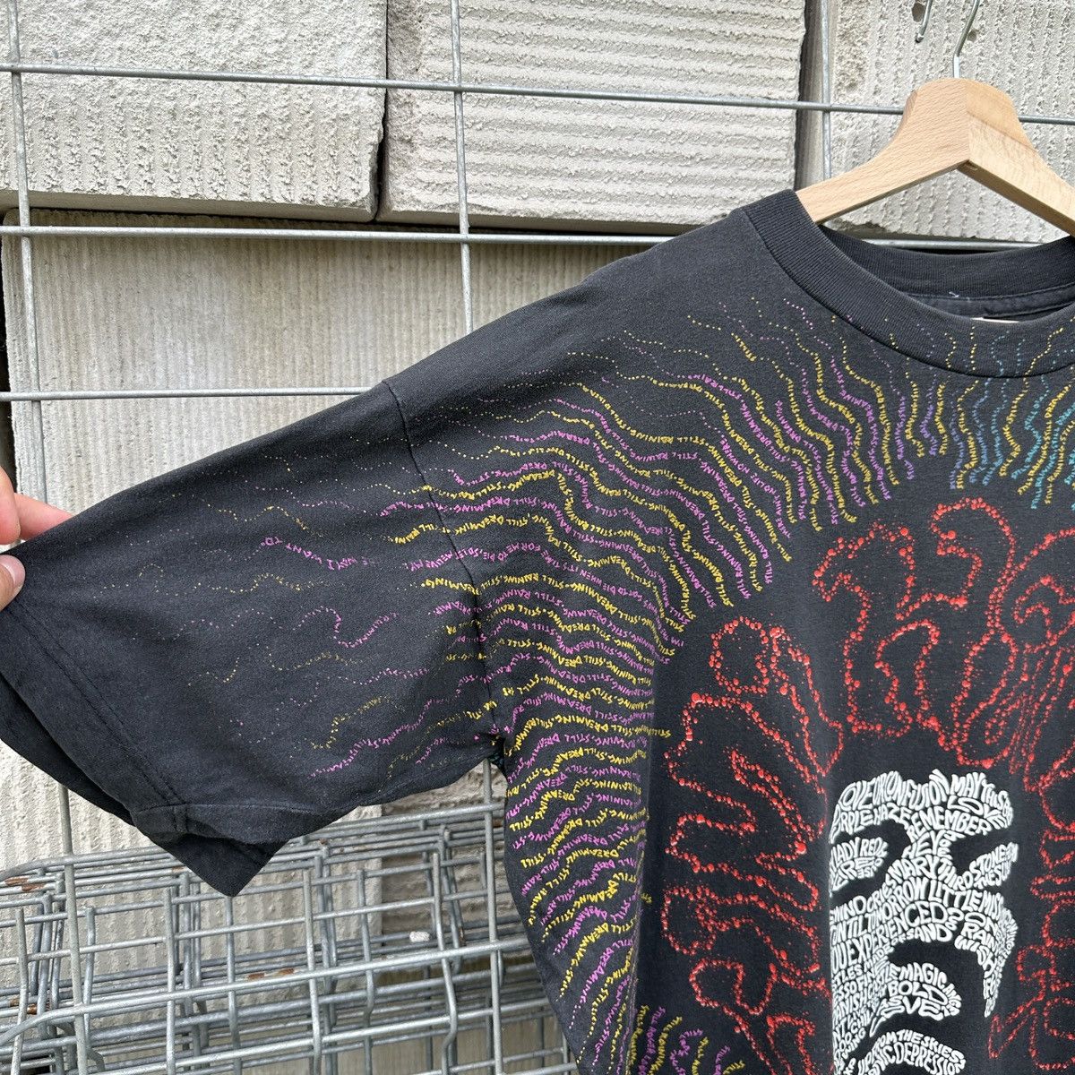 Band Tees Mosquito Head Jimi Hendrix XL Rock AOP T-Shirt Overprint 90s Size US XL / EU 56 / 4 - 2 Thumbnail