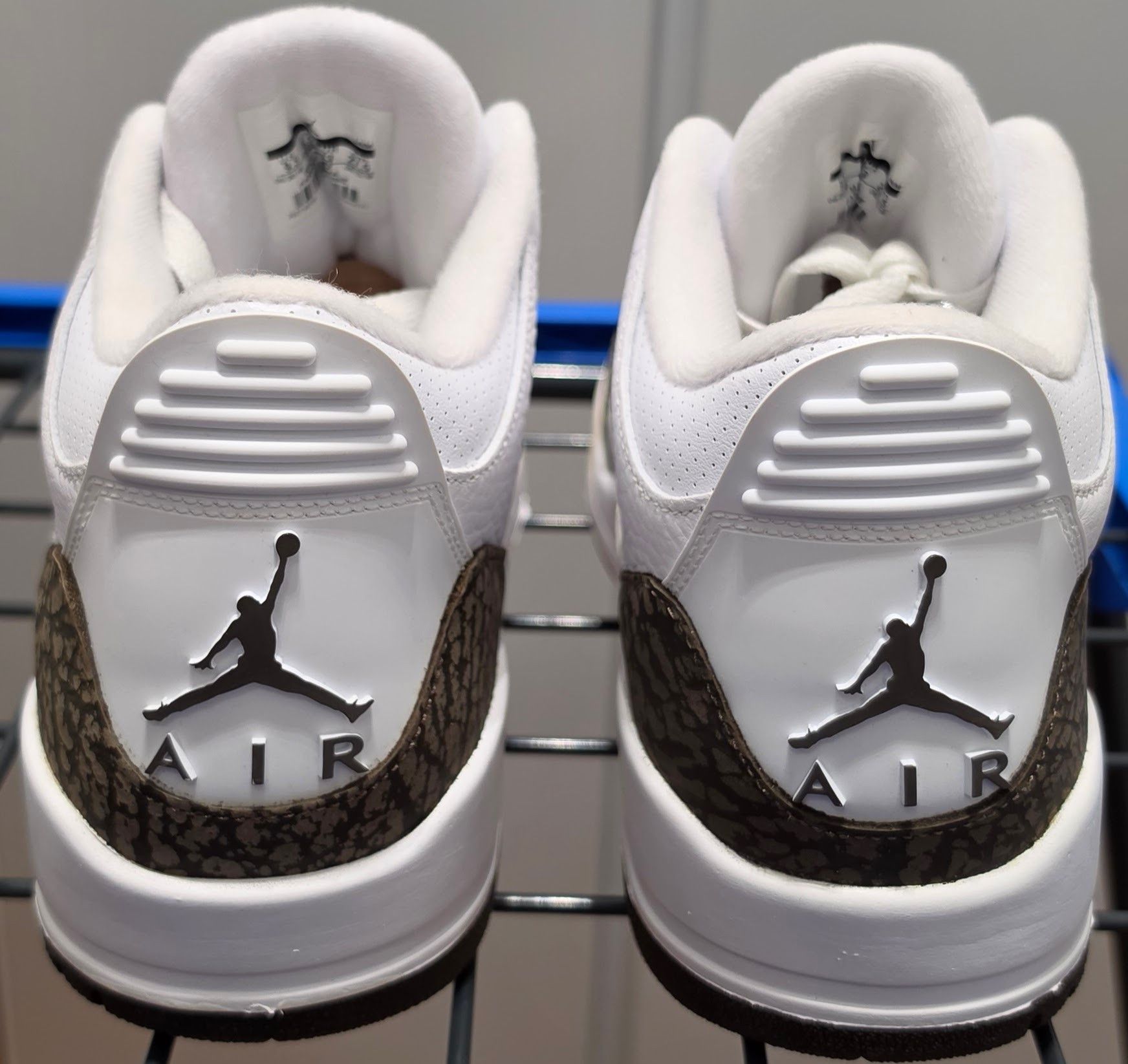 Jordan Brand Jordan 3 Retro Mocha 2018 (US 9.5) Size US 9.5 / EU 42-43 - 3 Thumbnail