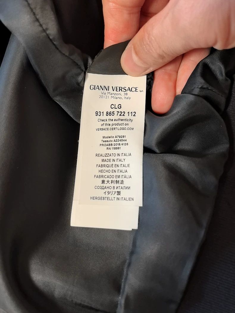 Other Versace Black coat Size US XL / EU 56 / 4 - 6 Thumbnail