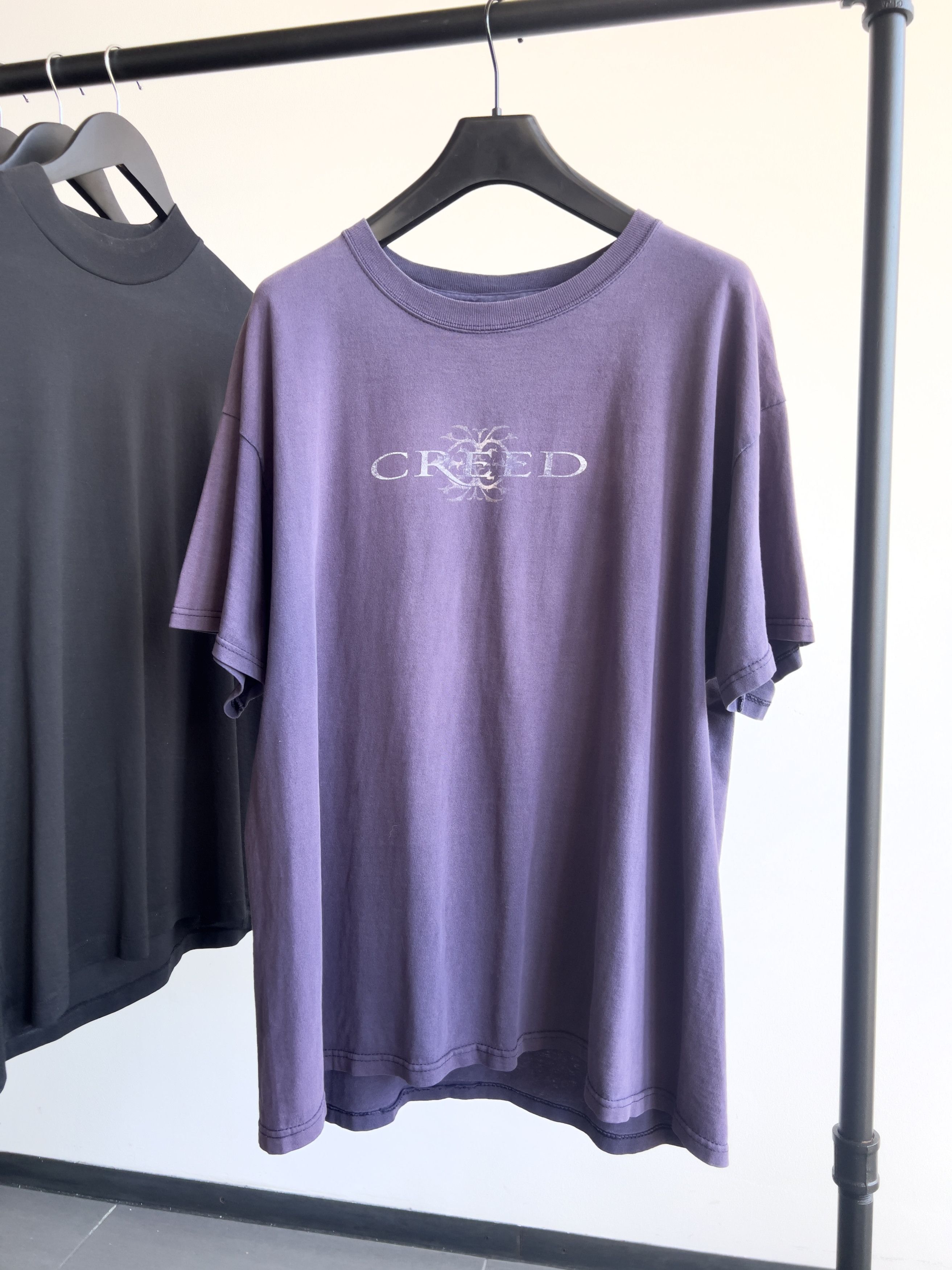 Band Tees Thrashed Sun Faded Creed Oversized Band Tee Shirt Size US XL / EU 56 / 4 - 3 Thumbnail