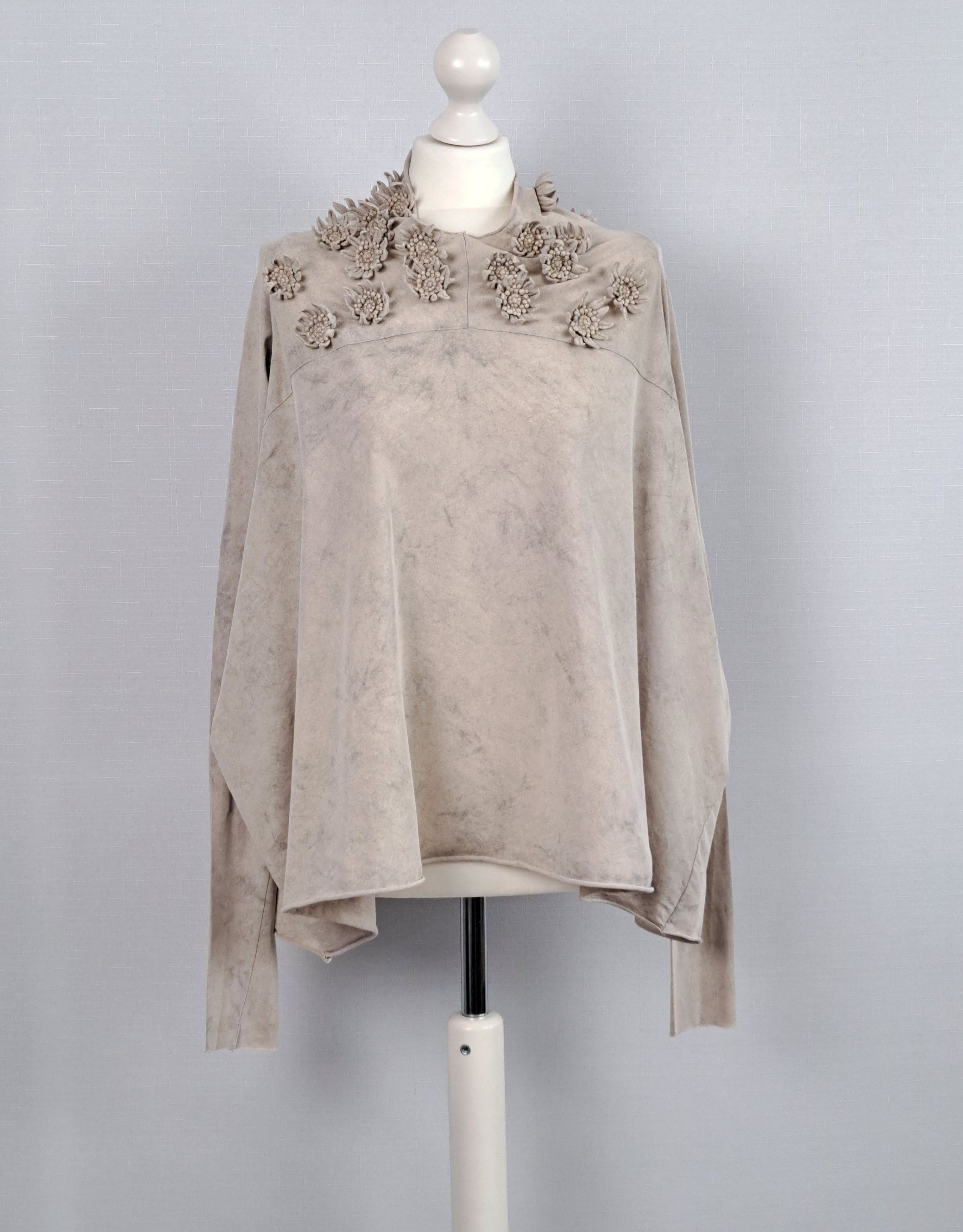 Rundholz RUNDHOLZ Dip flower embellished long sleeve top. Size XS Size XS / US 0-2 / IT 36-38 - 2 Thumbnail