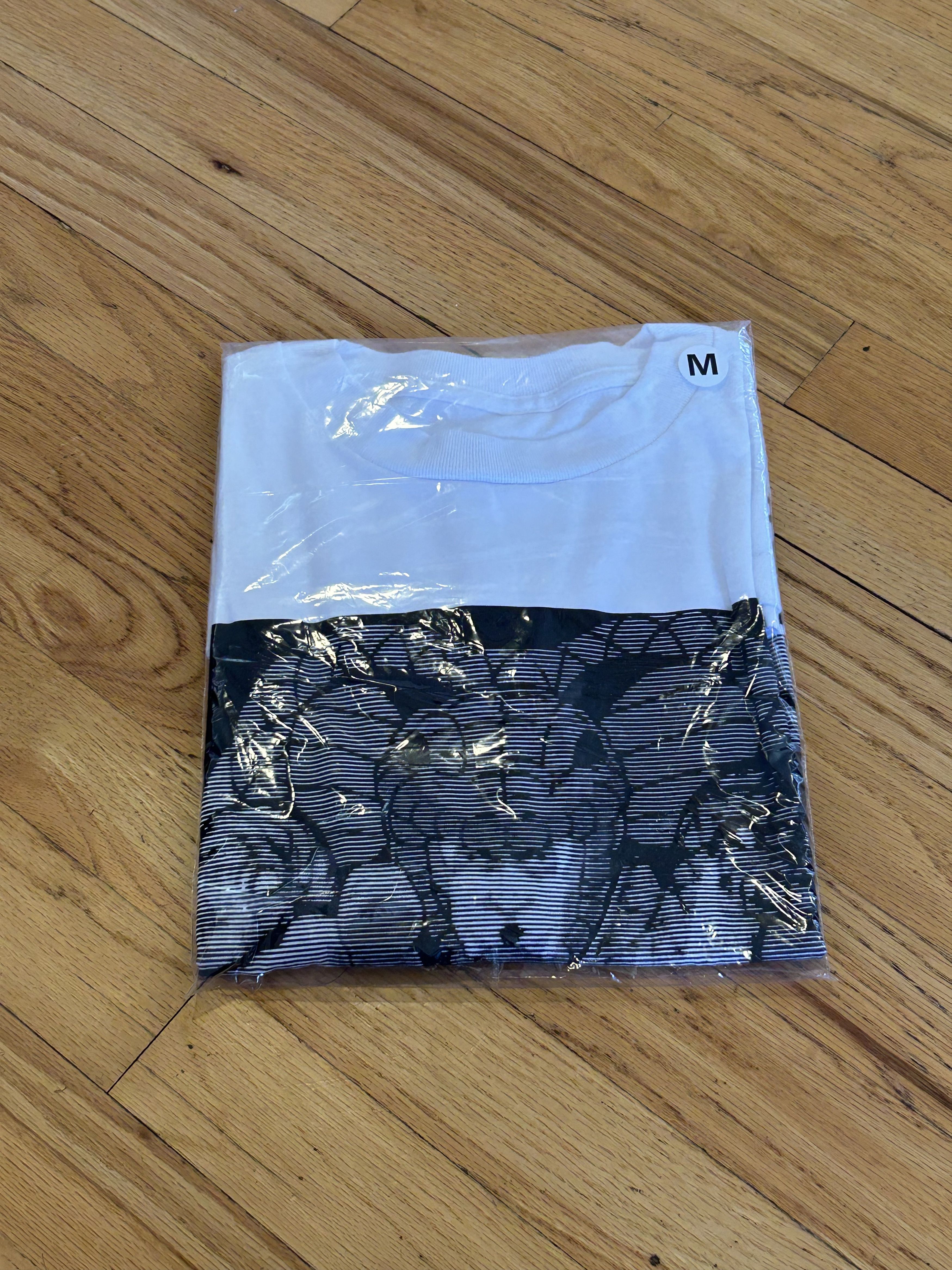 Action Bronson Action Bronson & Human Growth Hormone Fall Tour 2023 Tee Med Size US M / EU 48-50 / 2 - 6 Thumbnail