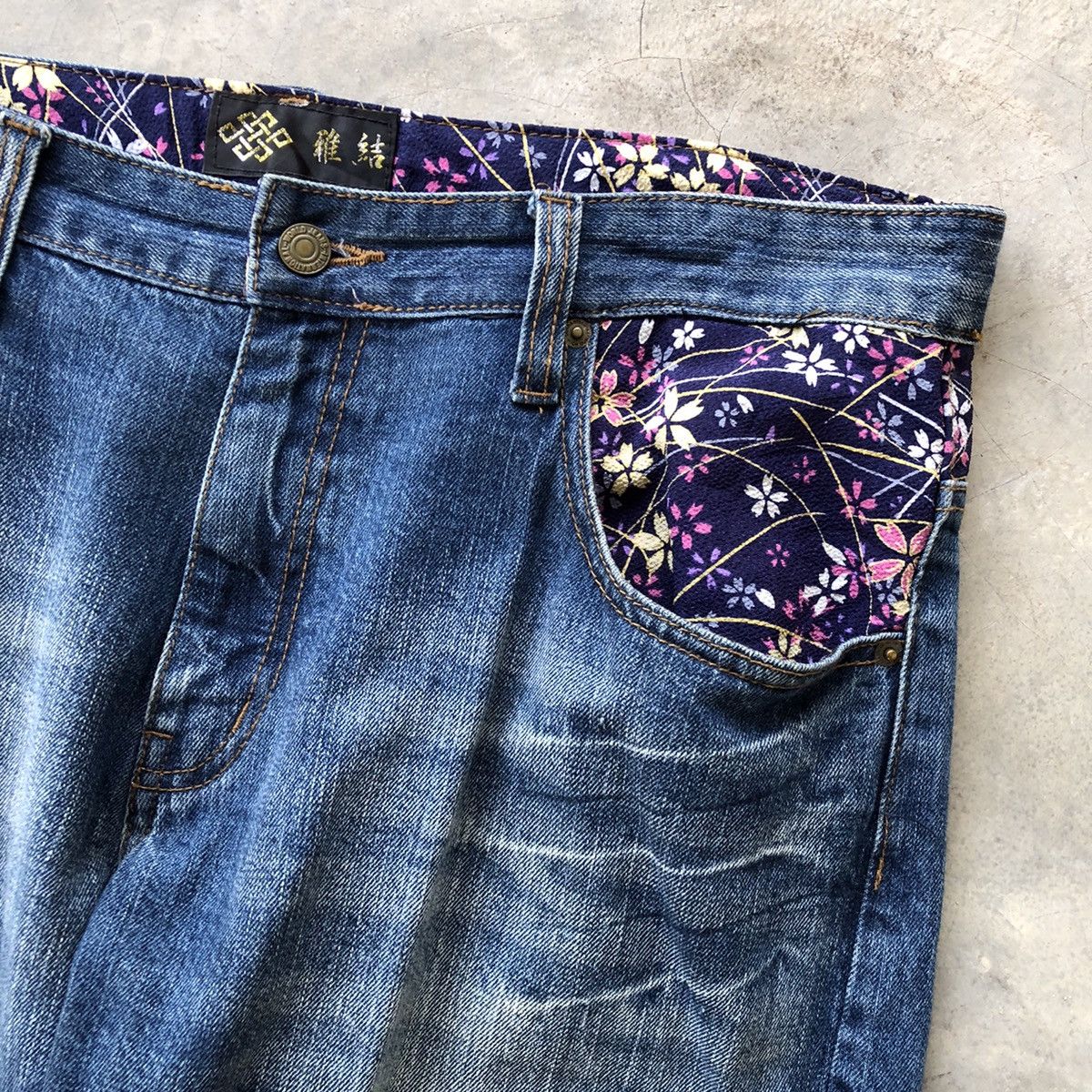 Japanese Brand Sukajan Pants Rare Flying Peacock Jorts Size US 34 / EU 50 - 7 Thumbnail