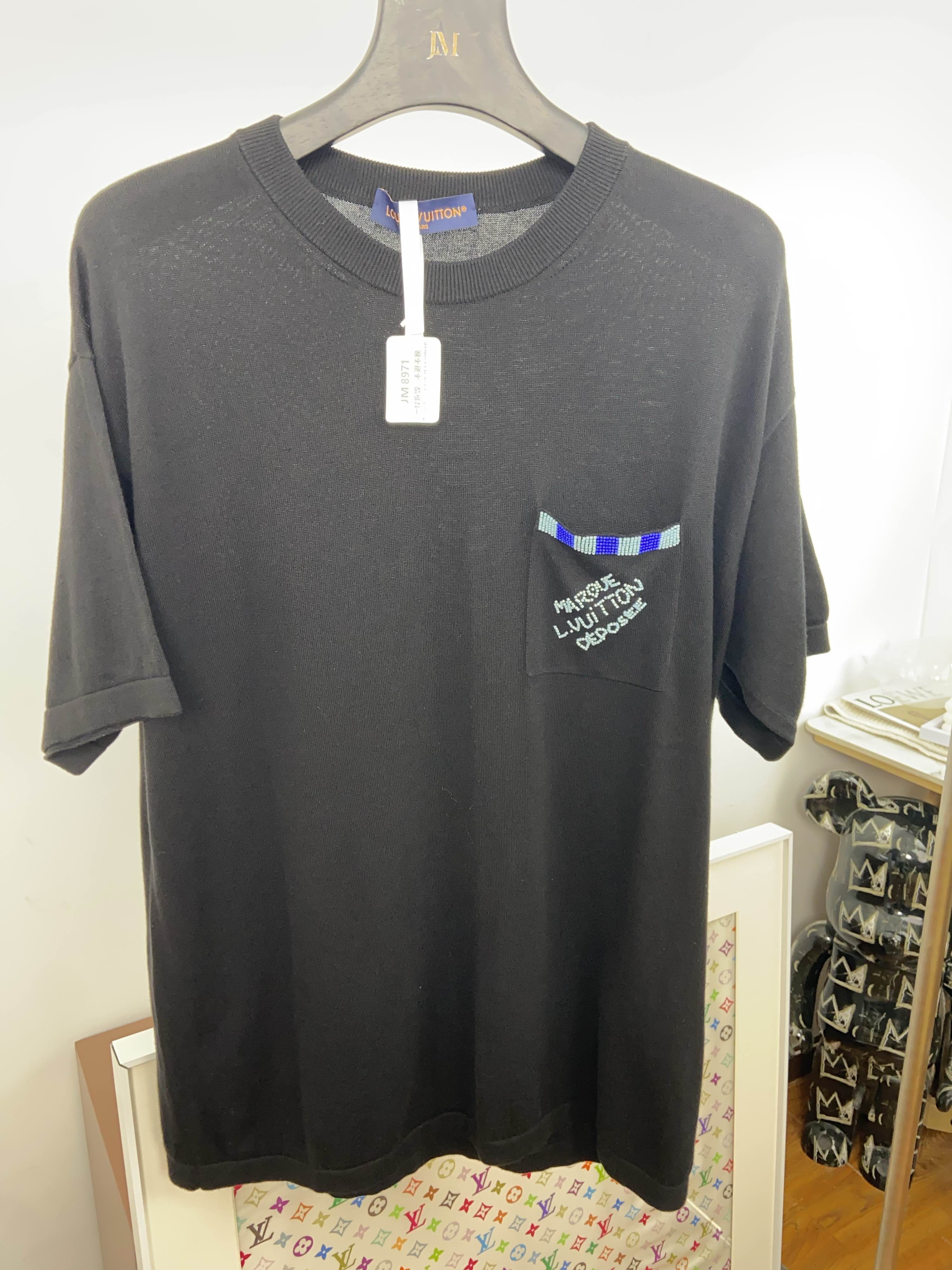 Louis Vuitton Louis Vuitton Knit Pocket T-Shirt Size L Size US L / EU 52-54 / 3 - 1 Thumbnail