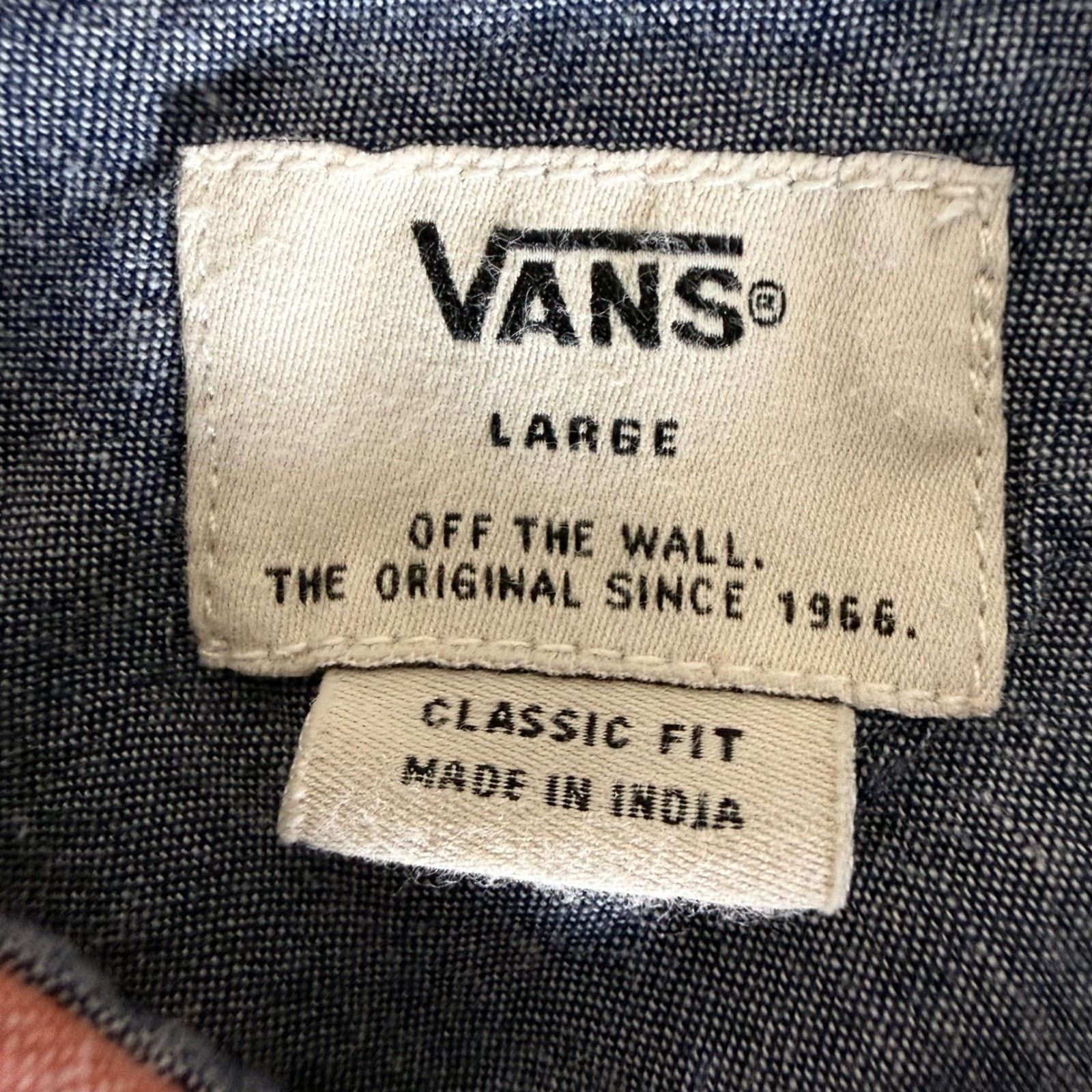 Vans Vans Mens Large Pineapple Skull Button Up Shirt Salmon Pink Size US L / EU 52-54 / 3 - 2 Thumbnail