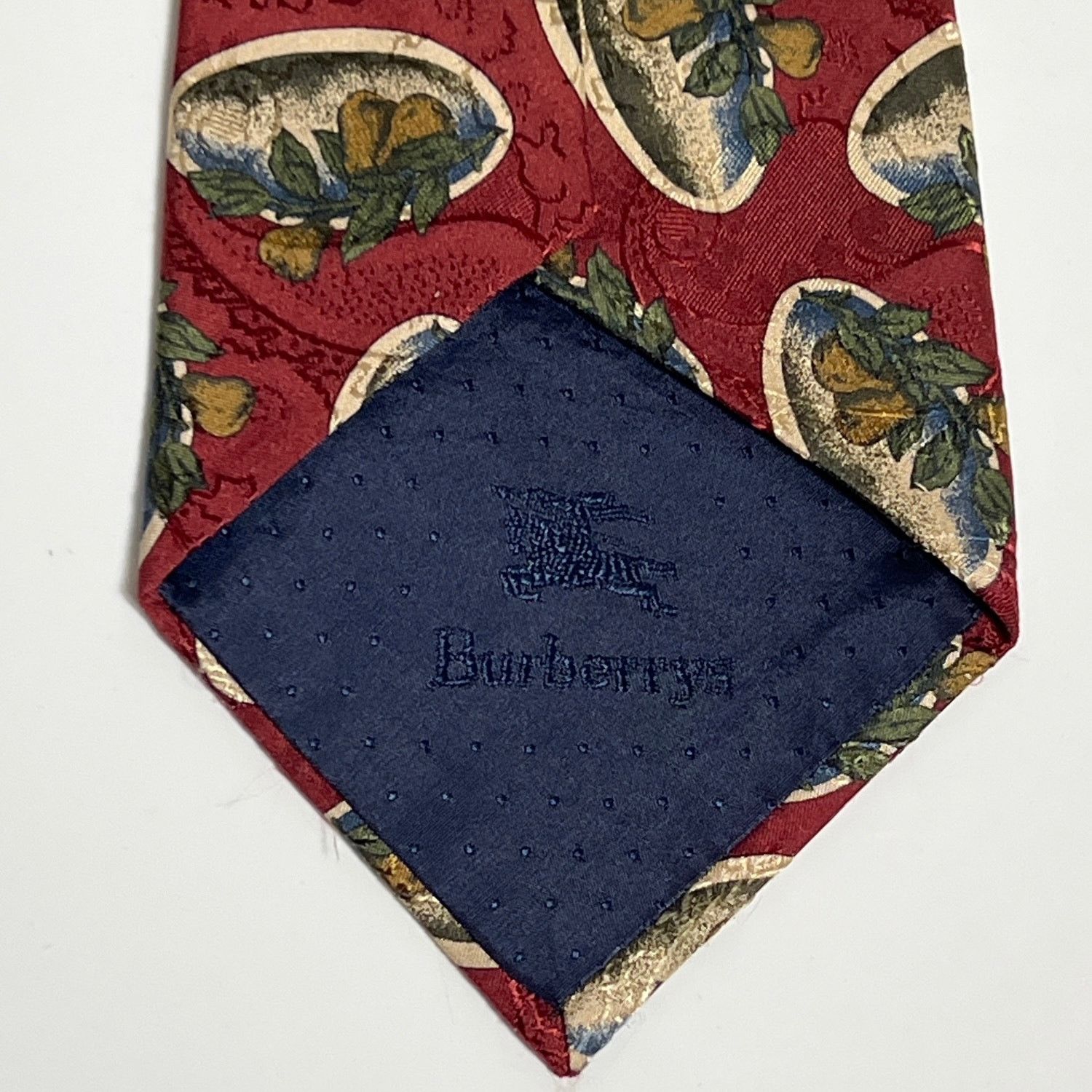 Burberry Burberrys Of London Men's Tie USA Made Red 100% Silk Vintage Size ONE SIZE - 2 Thumbnail